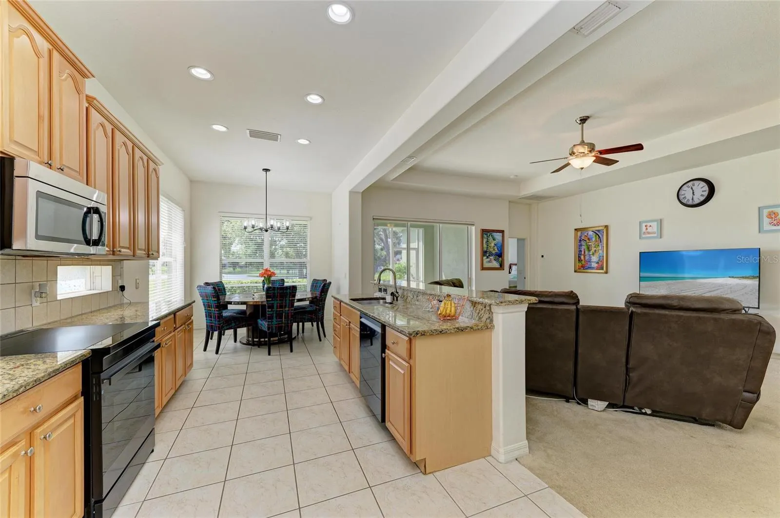 3653 SUMMERWIND CIR