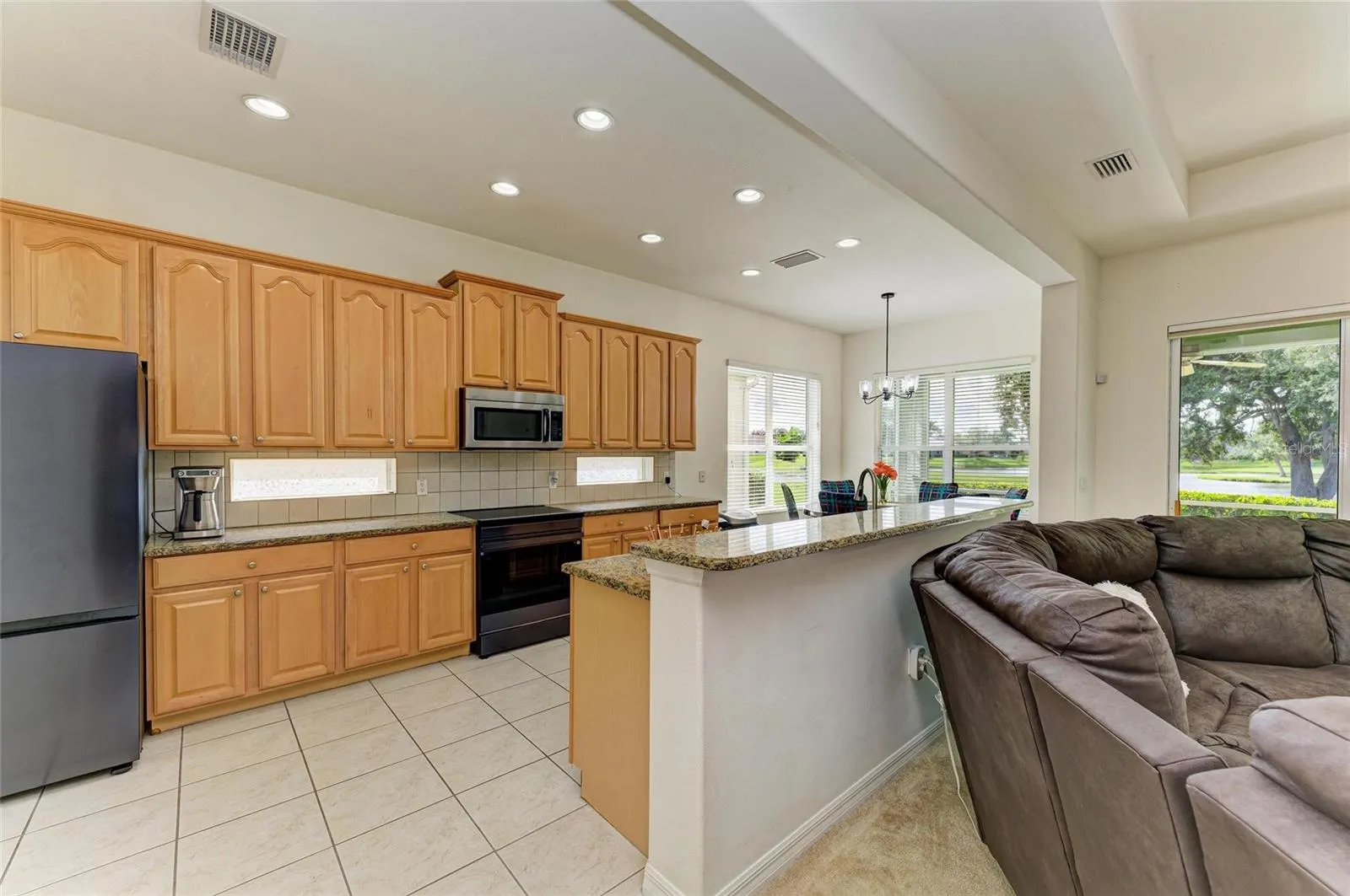 3653 SUMMERWIND CIR