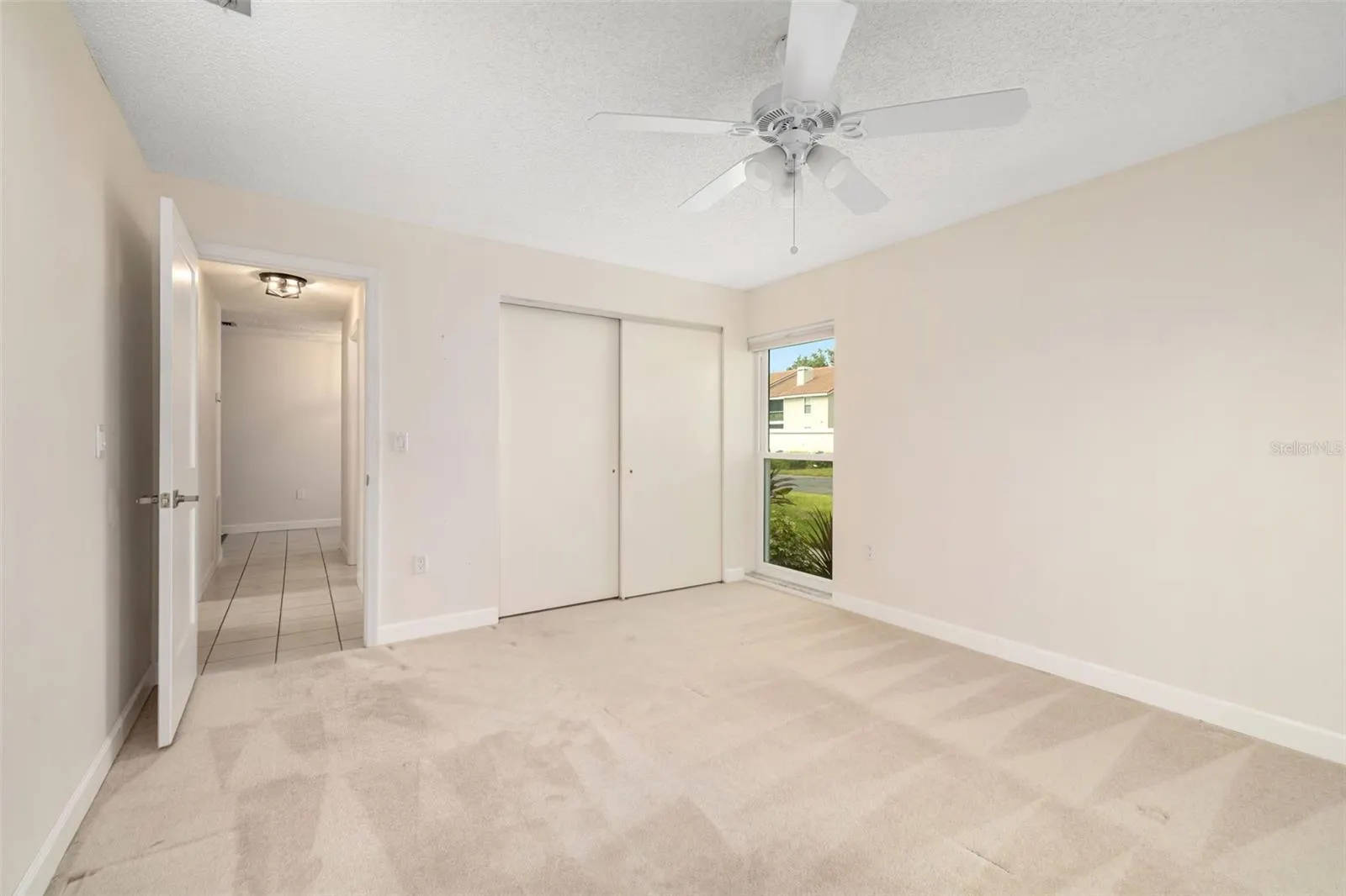 3500 N VILLAGE CT #221, #221