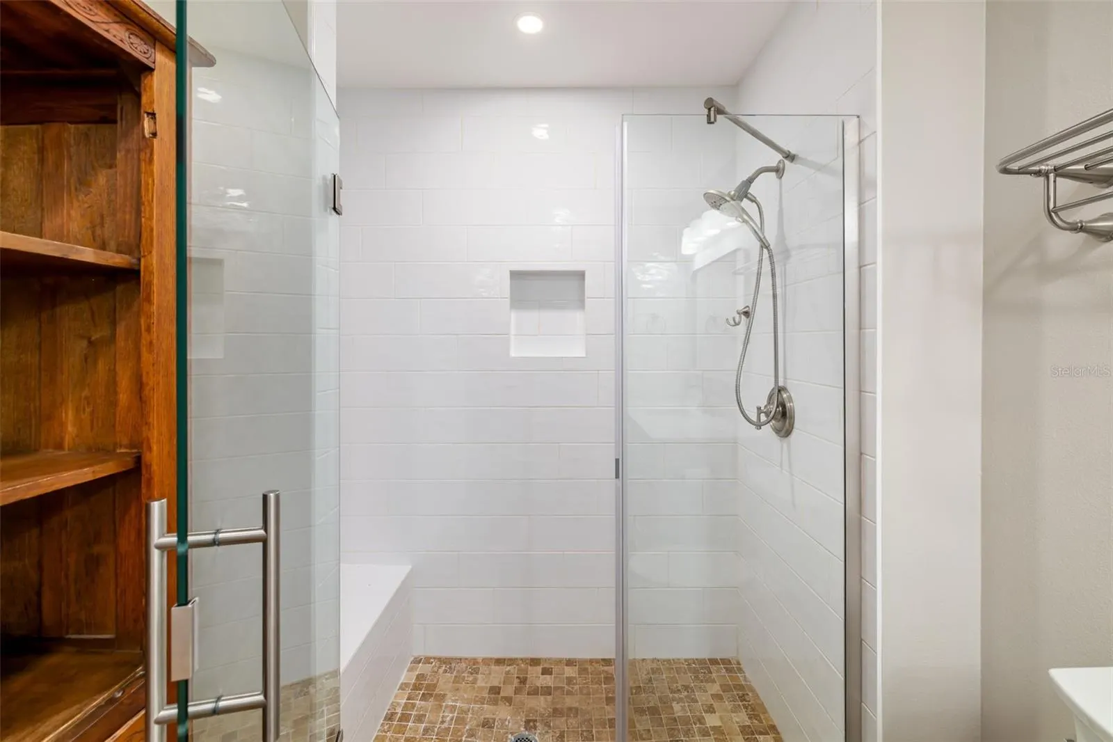 3500 N VILLAGE CT #221, #221