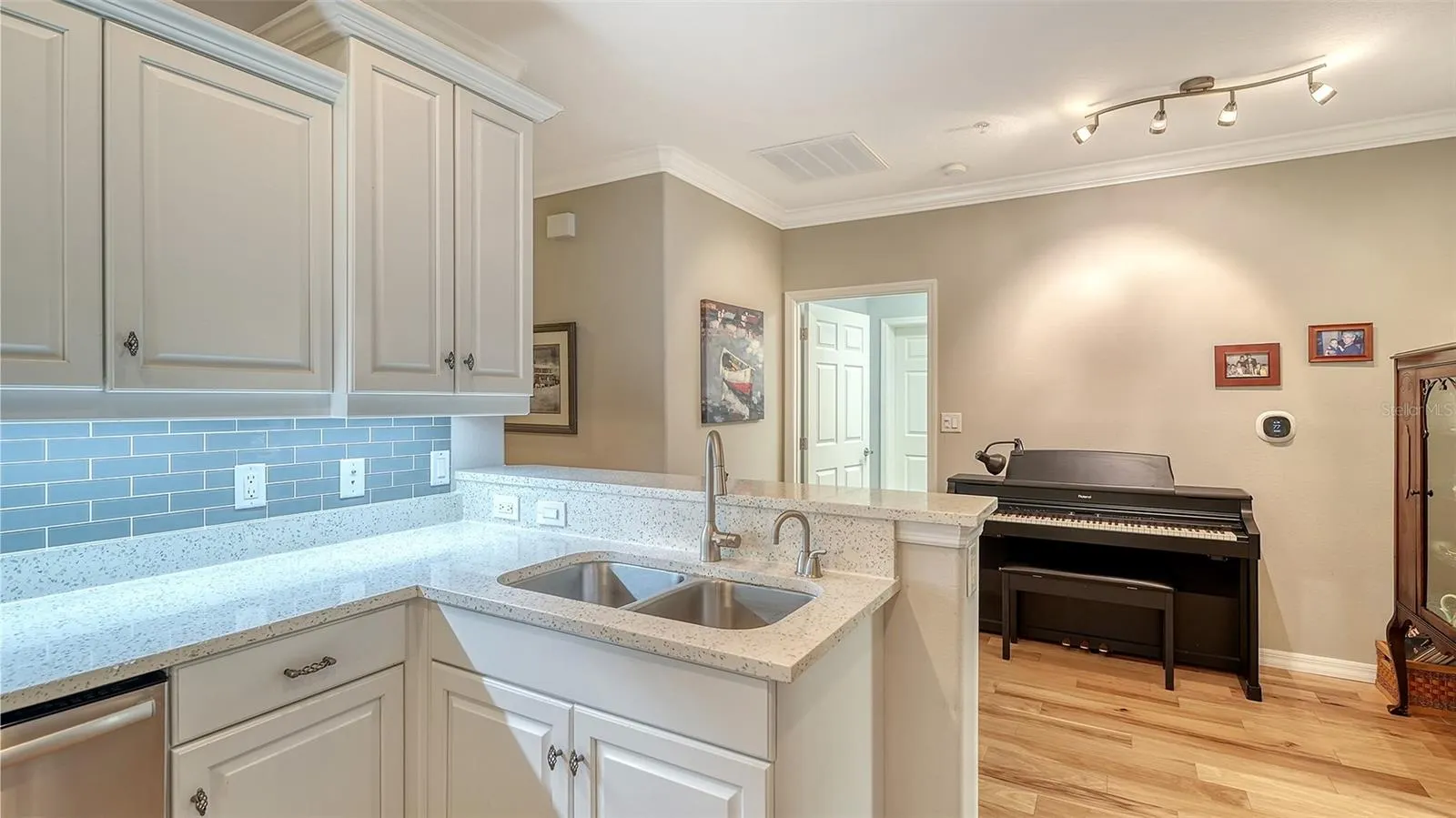 3671 SQUARE WEST LN #22, #22