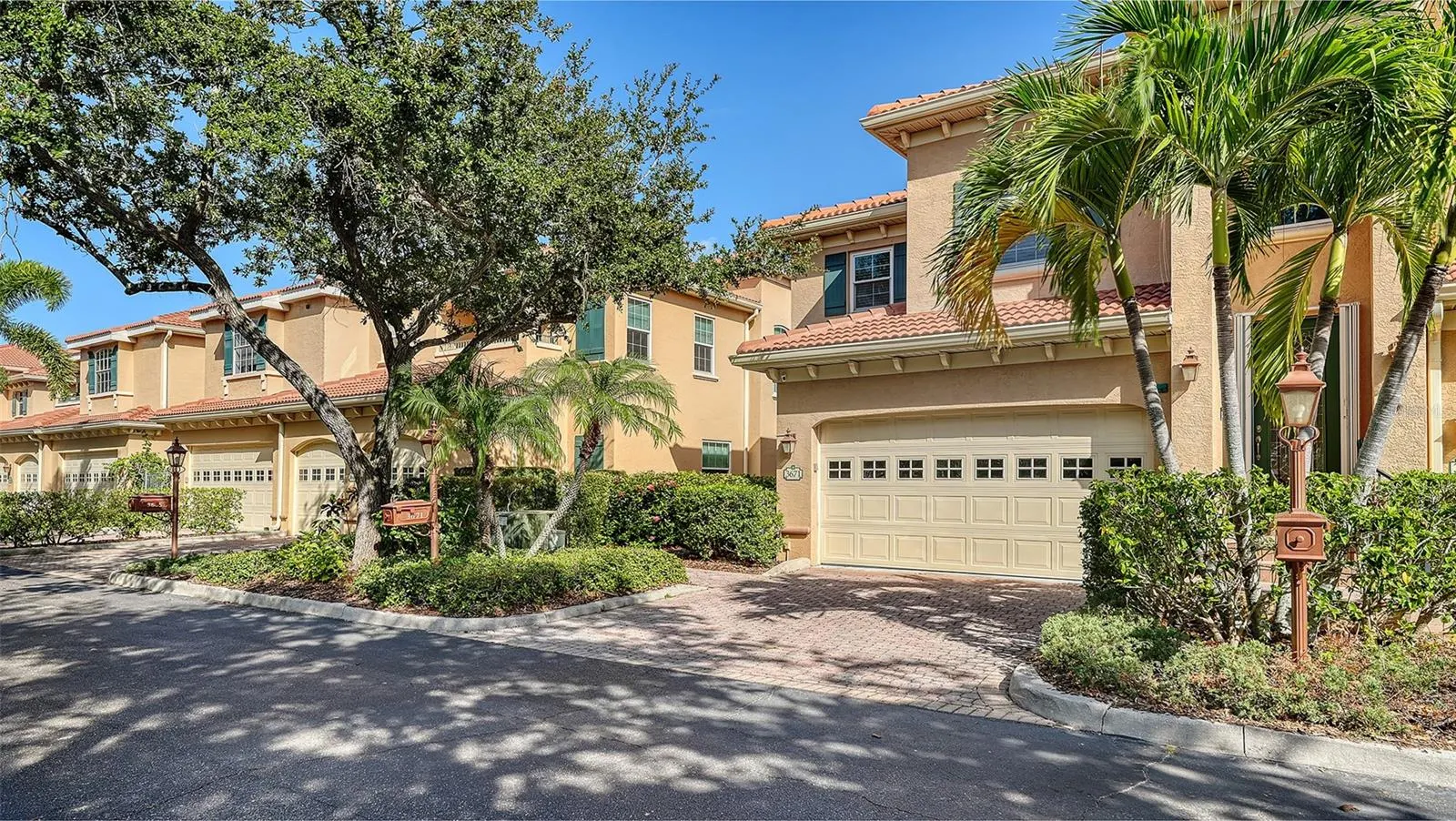 3671 SQUARE WEST LN #22, #22