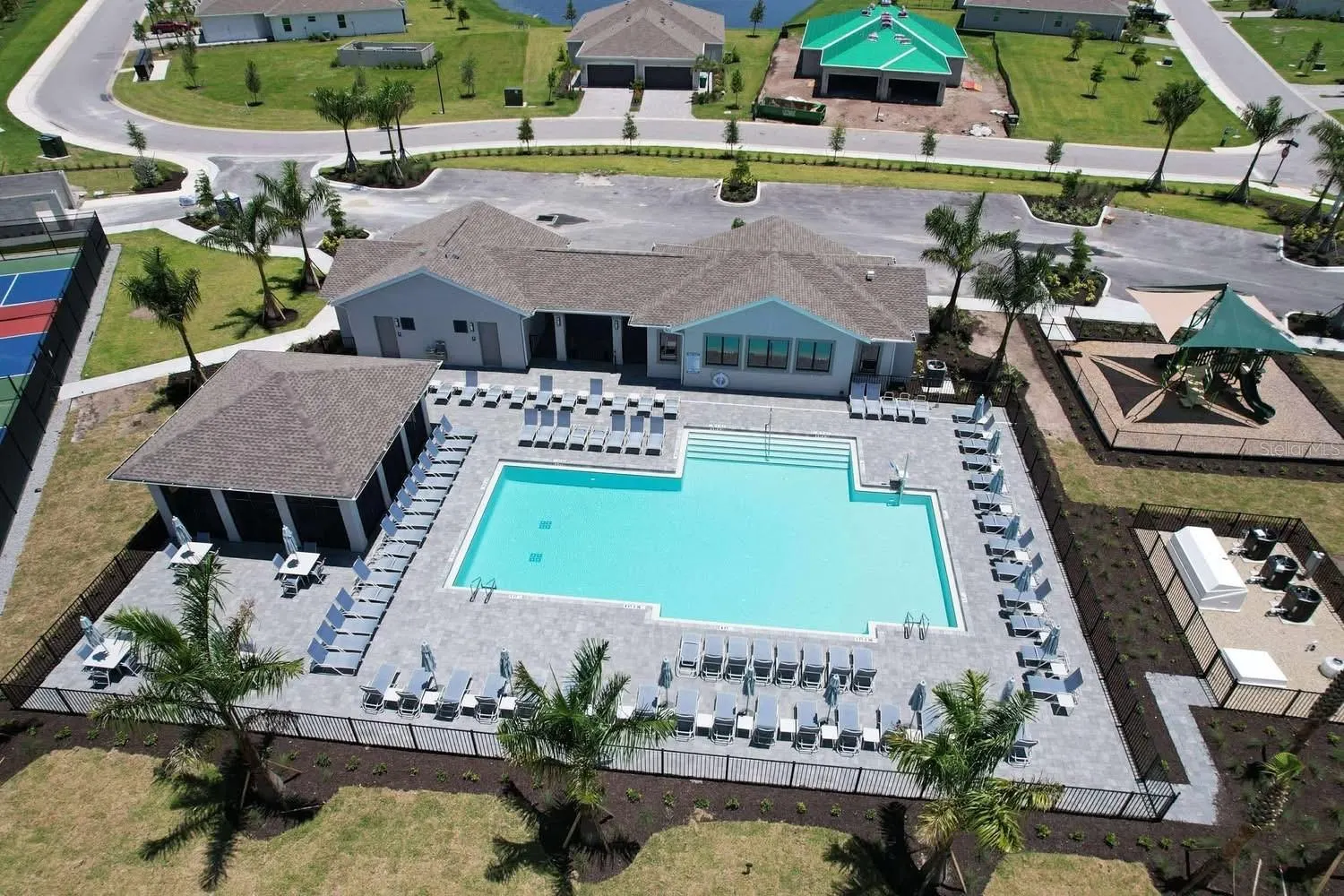 8434 SAINT KITTS CIR