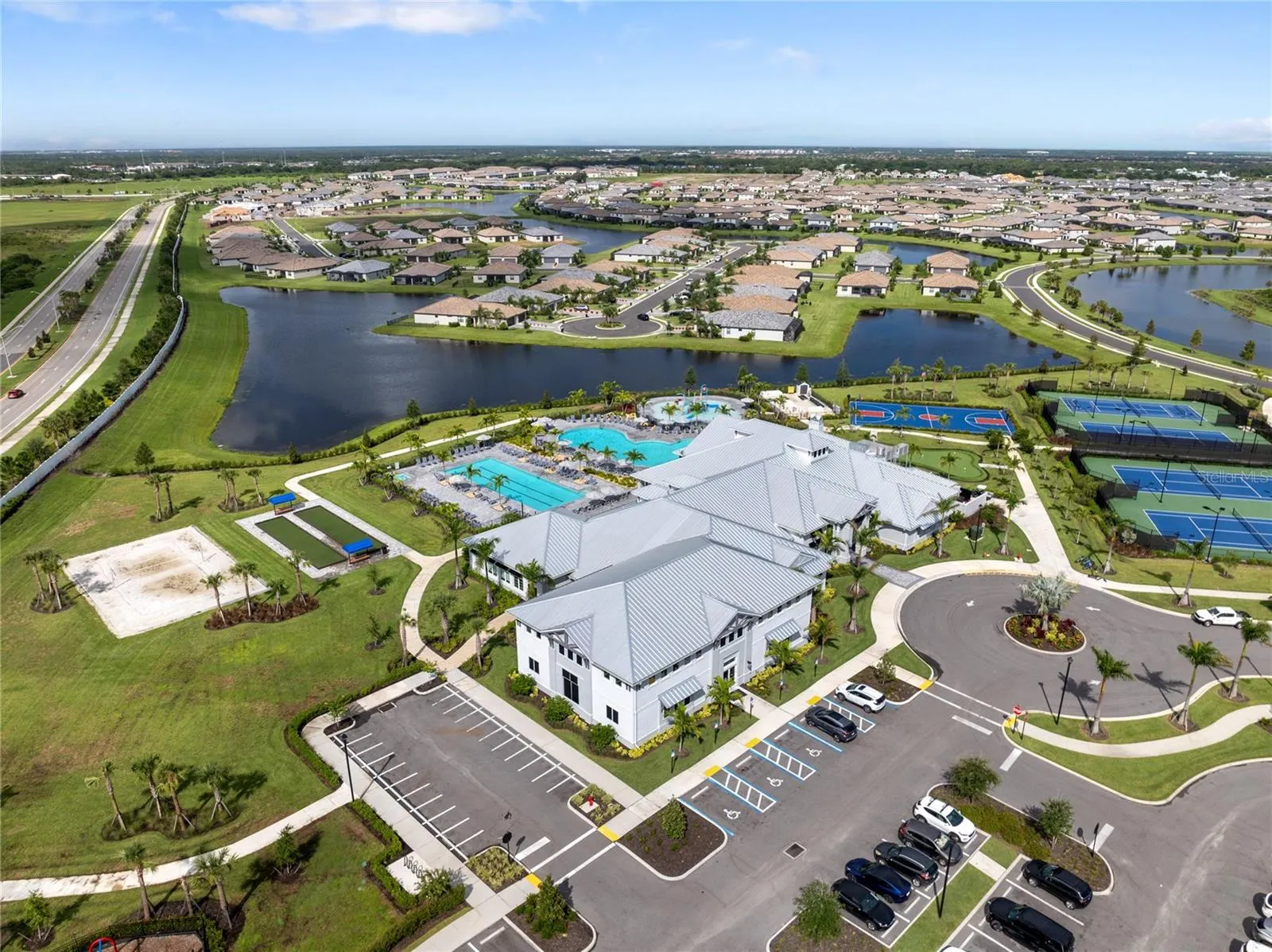 4856 COASTAL DAYS LN