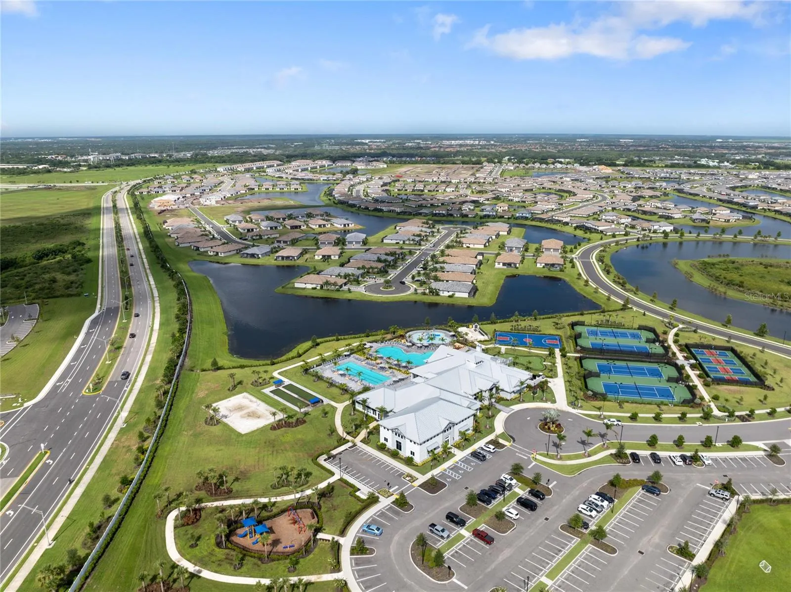 4856 COASTAL DAYS LN