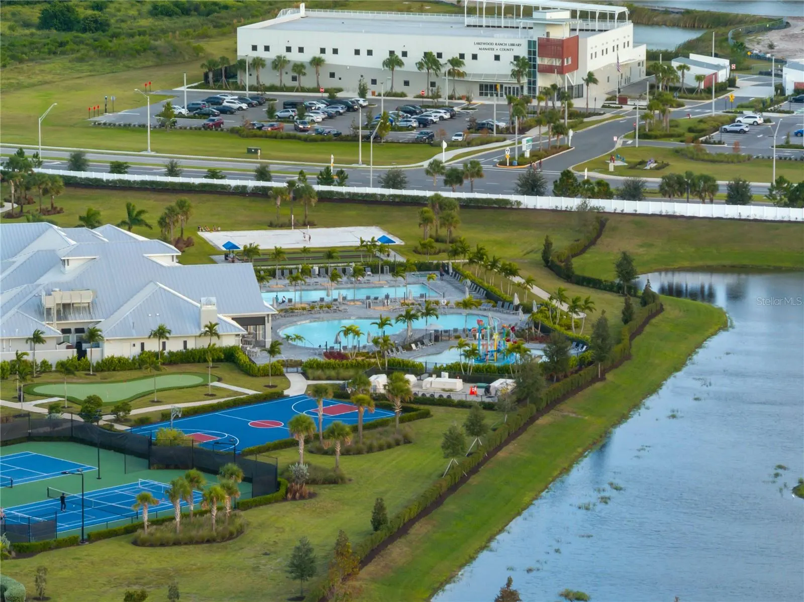 4856 COASTAL DAYS LN