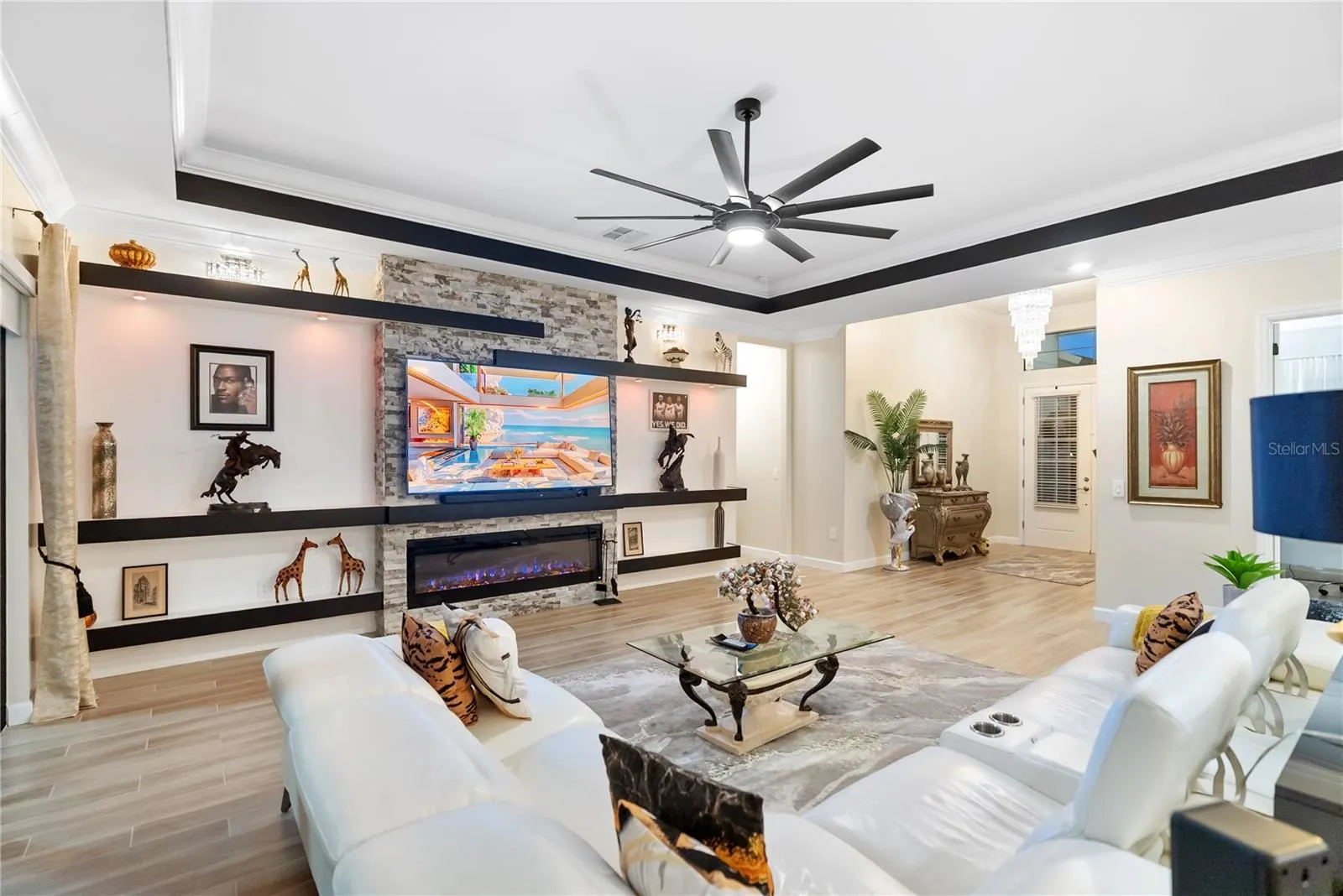 4856 COASTAL DAYS LN