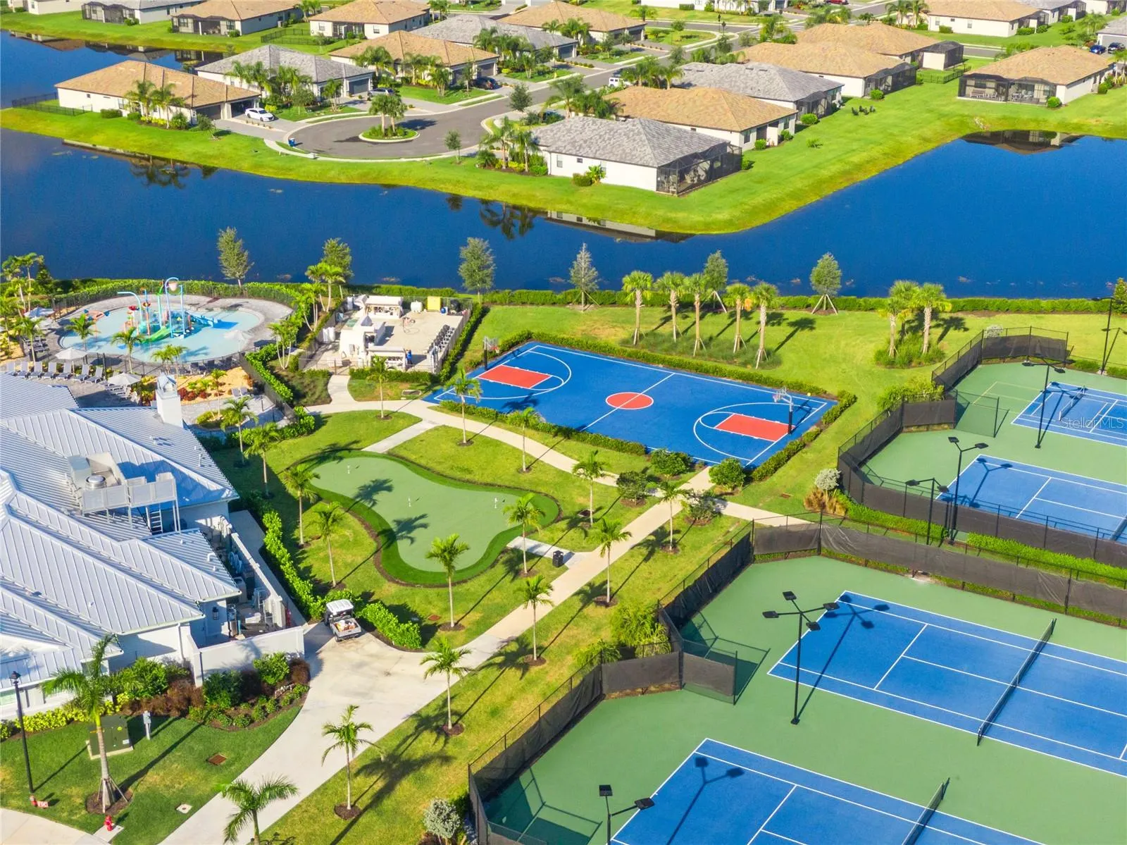 4856 COASTAL DAYS LN