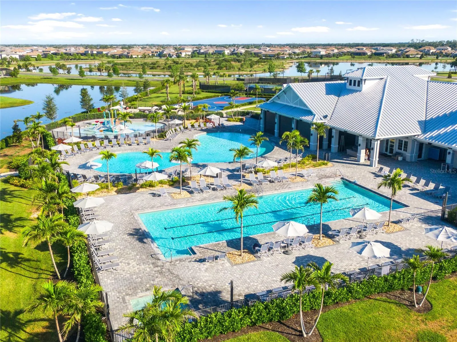 4856 COASTAL DAYS LN