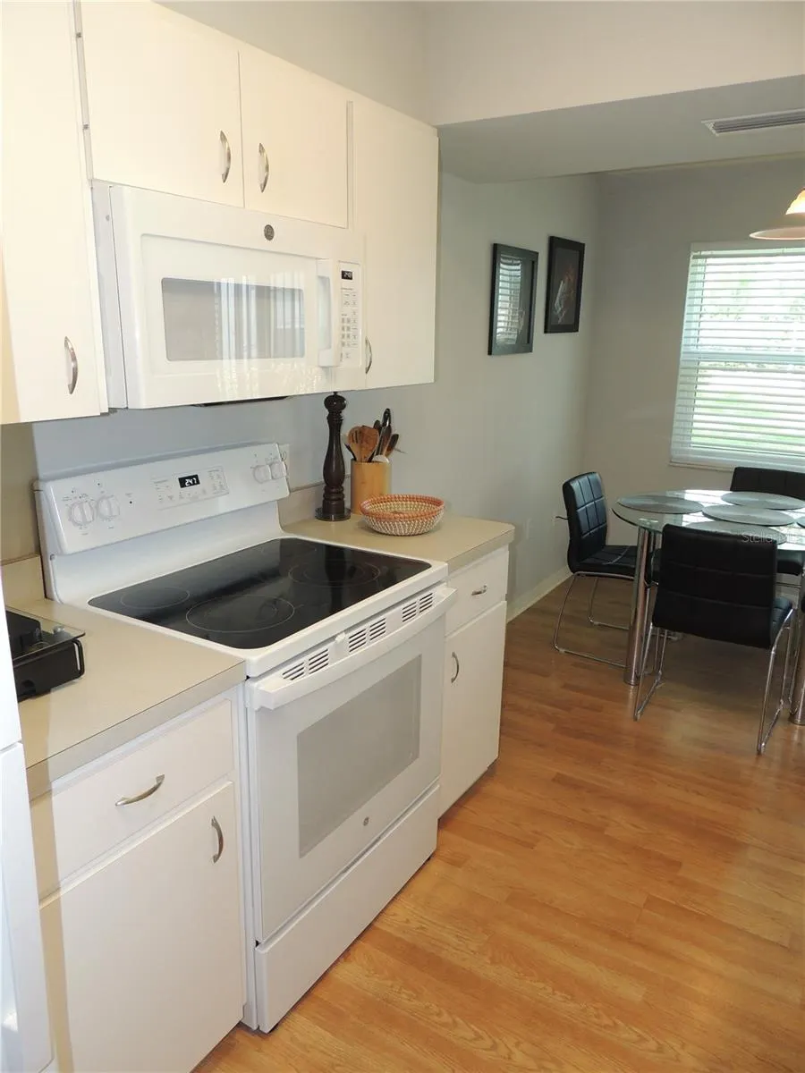 5667 SHEFFIELD GREENE CIR #59, #59
