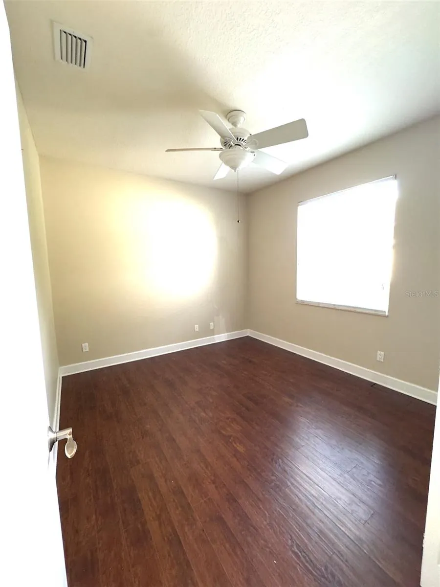 5250 ECHO LN