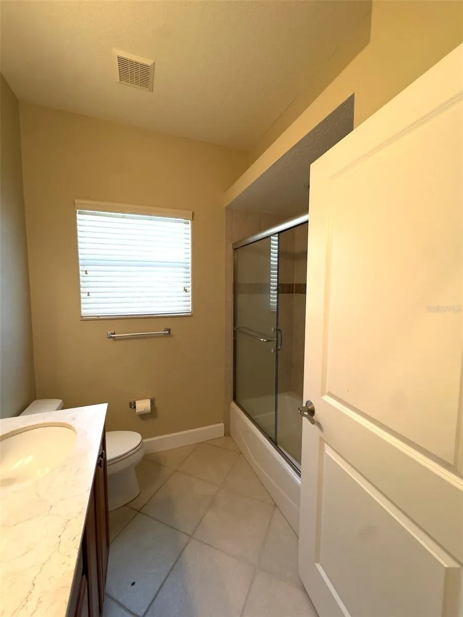 5250 ECHO LN