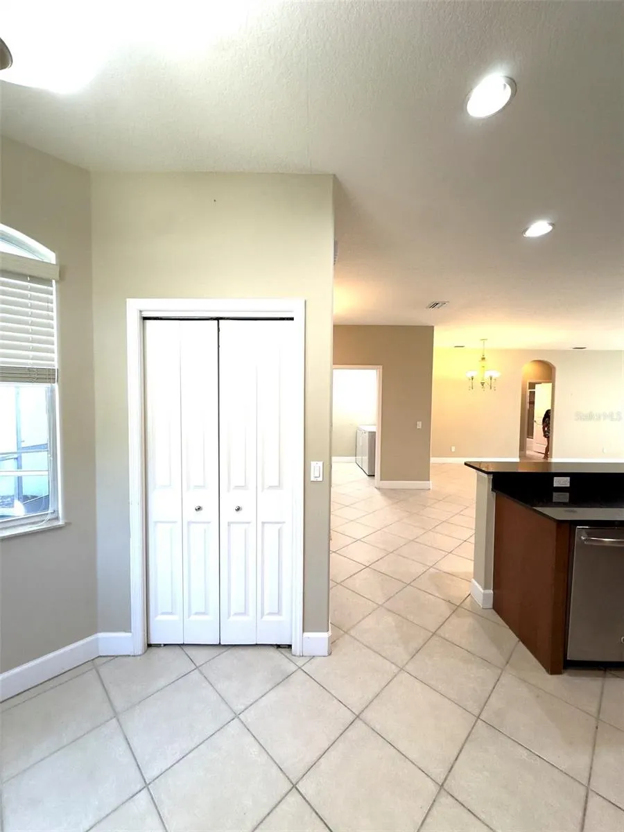 5250 ECHO LN