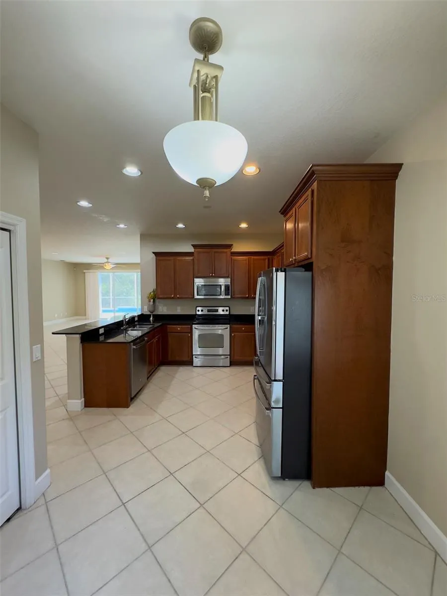 5250 ECHO LN