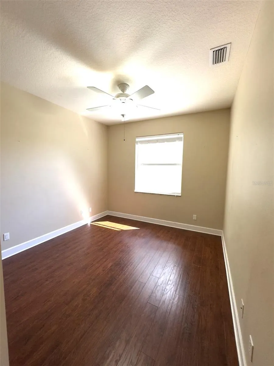 5250 ECHO LN
