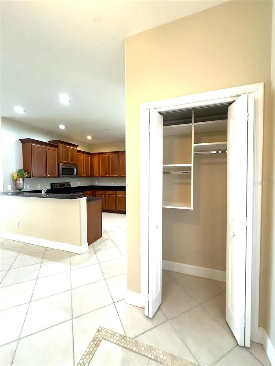 5250 ECHO LN