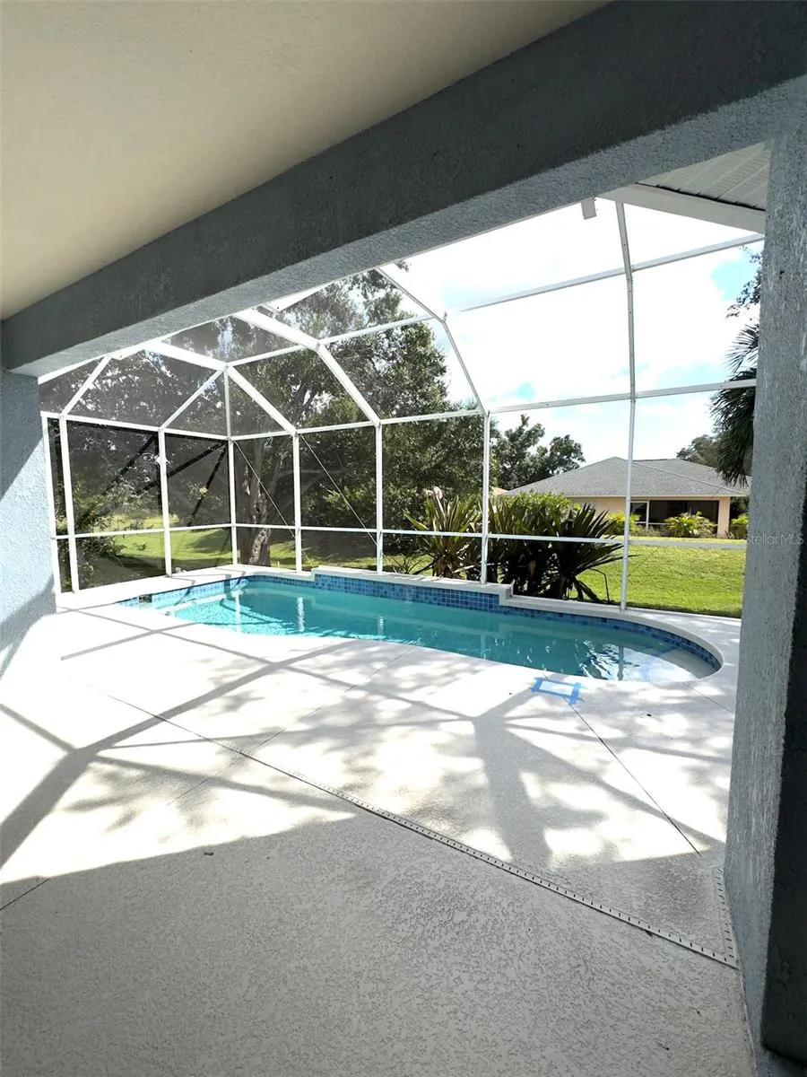 5250 ECHO LN