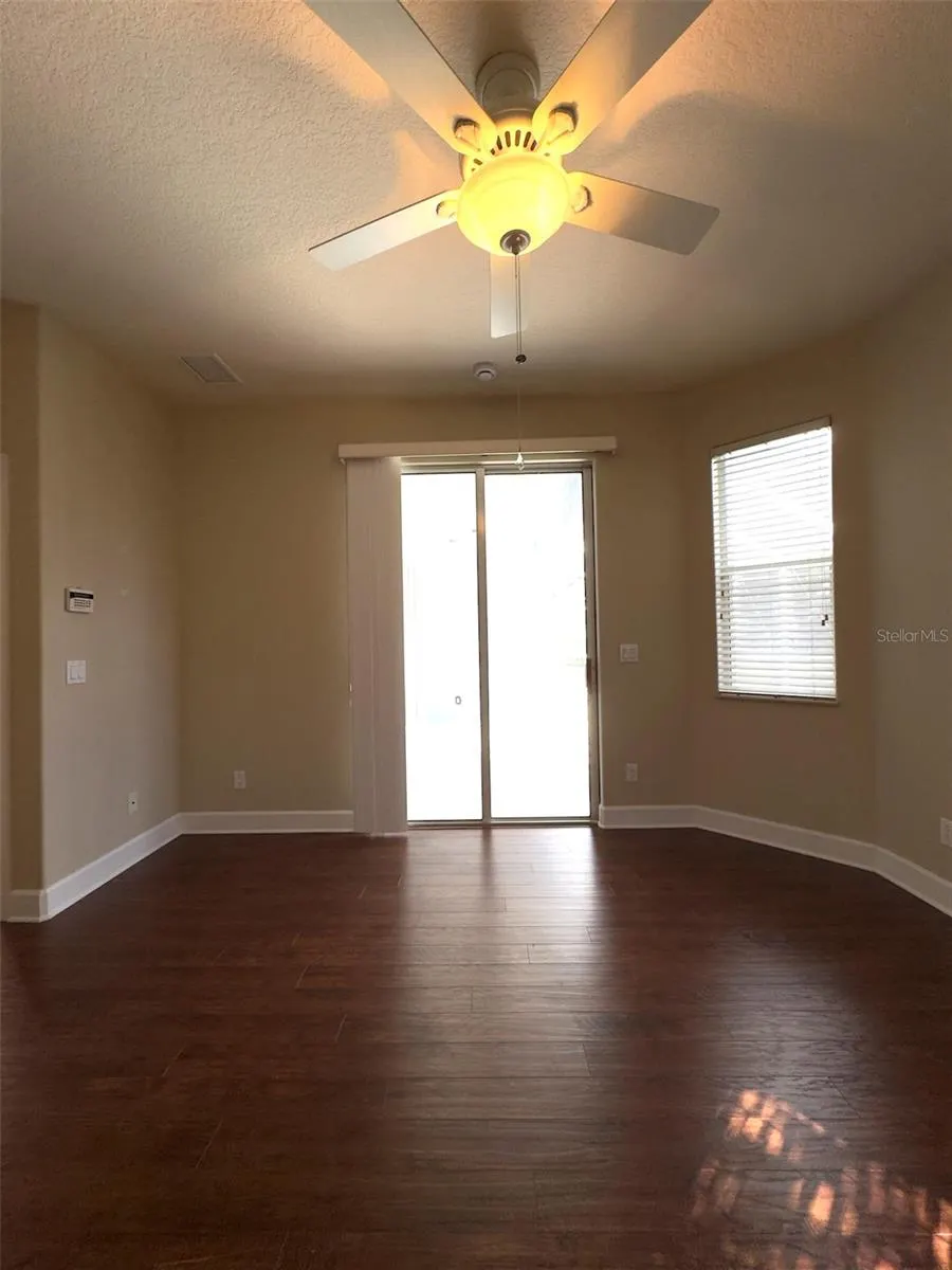 5250 ECHO LN