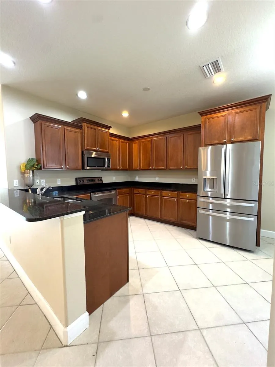 5250 ECHO LN