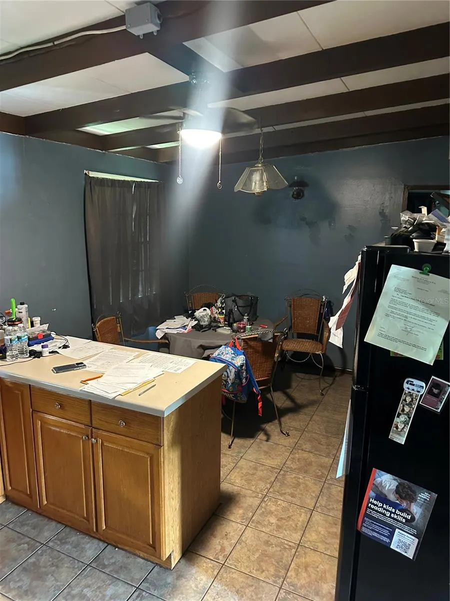 4112 W FAIRVIEW HTS