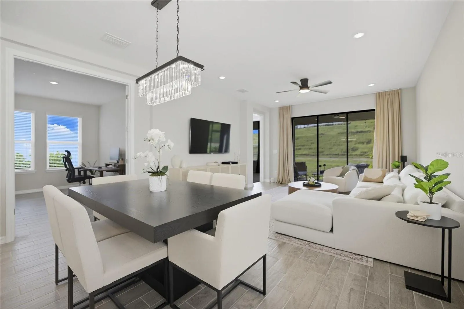 6258 GRANDVIEW HILL CT
