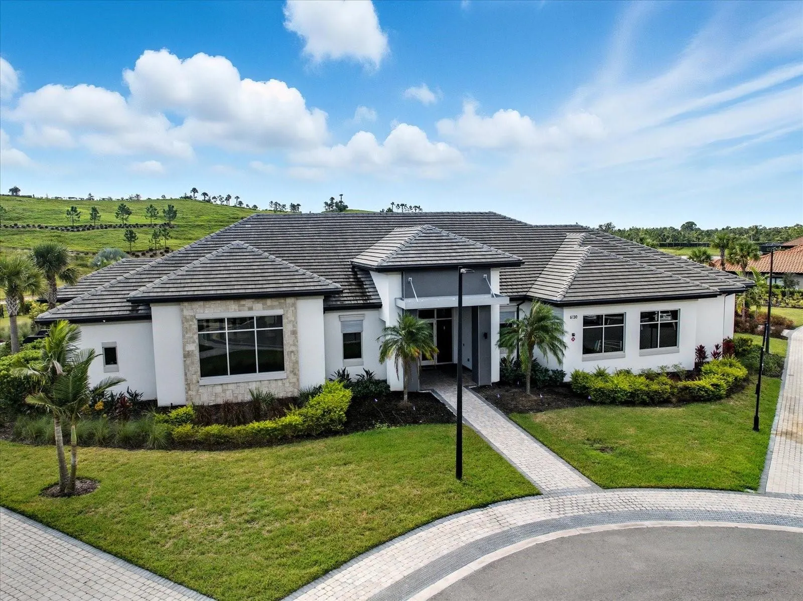 6258 GRANDVIEW HILL CT