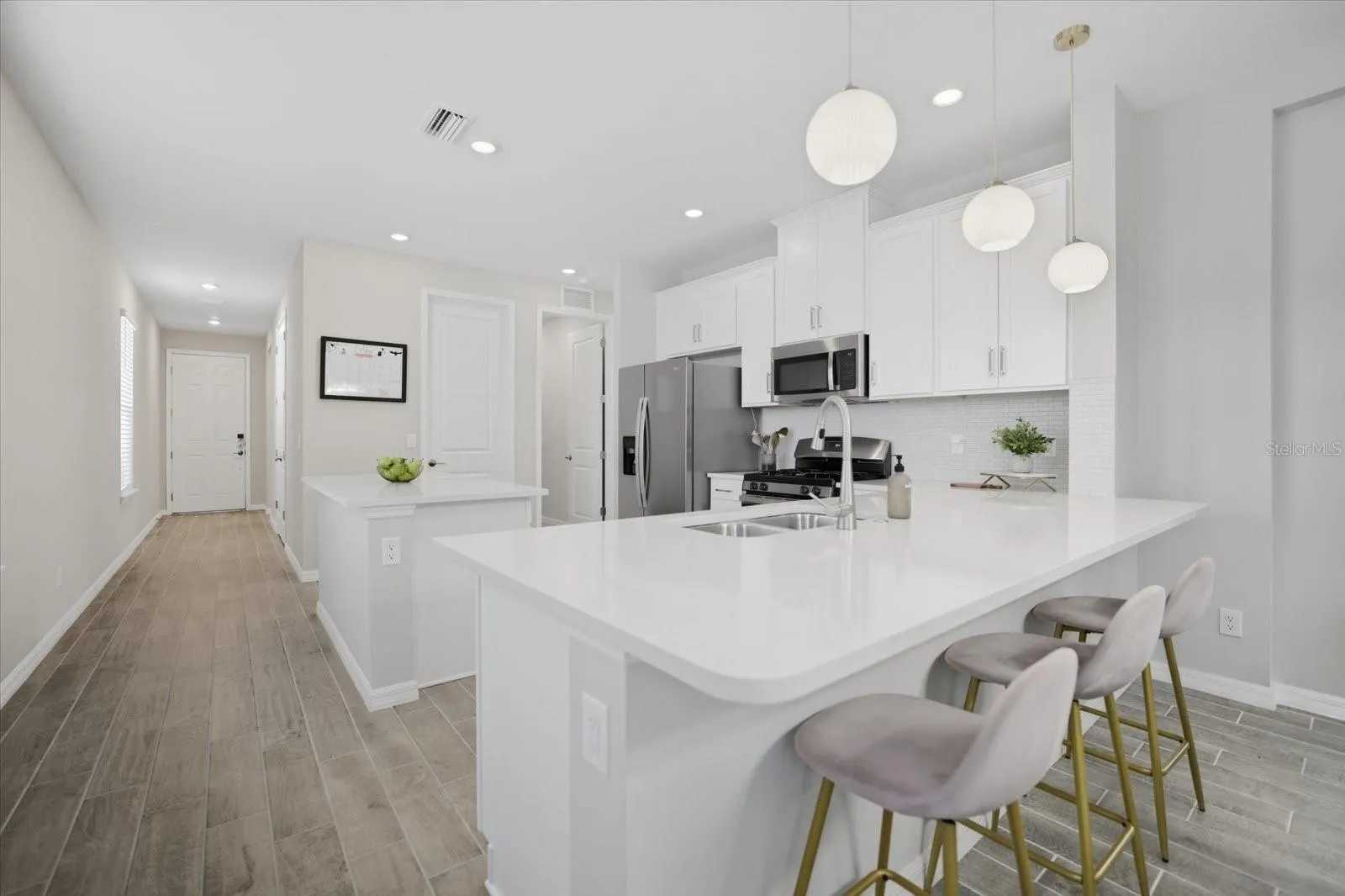 6258 GRANDVIEW HILL CT