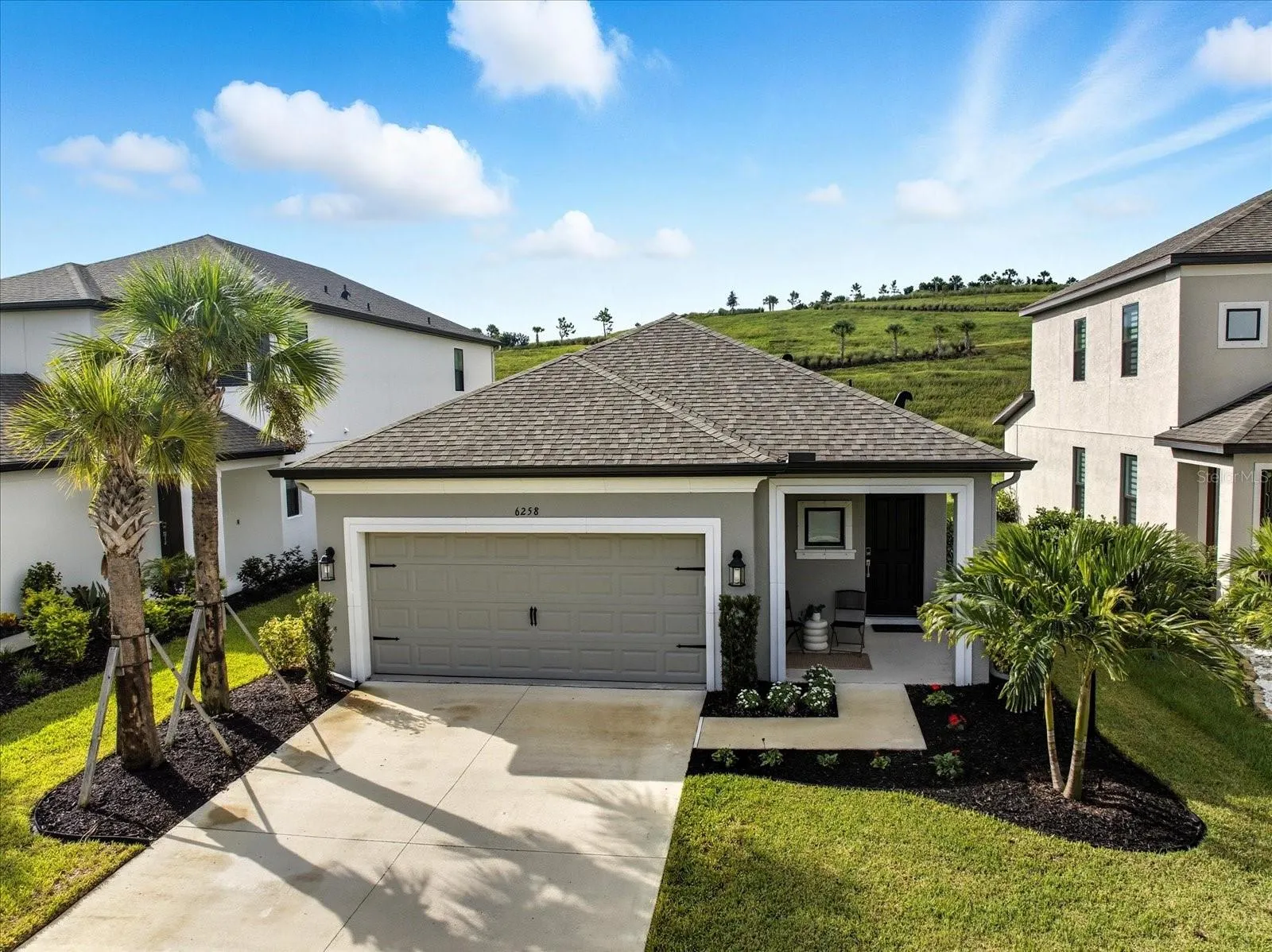 6258 GRANDVIEW HILL CT