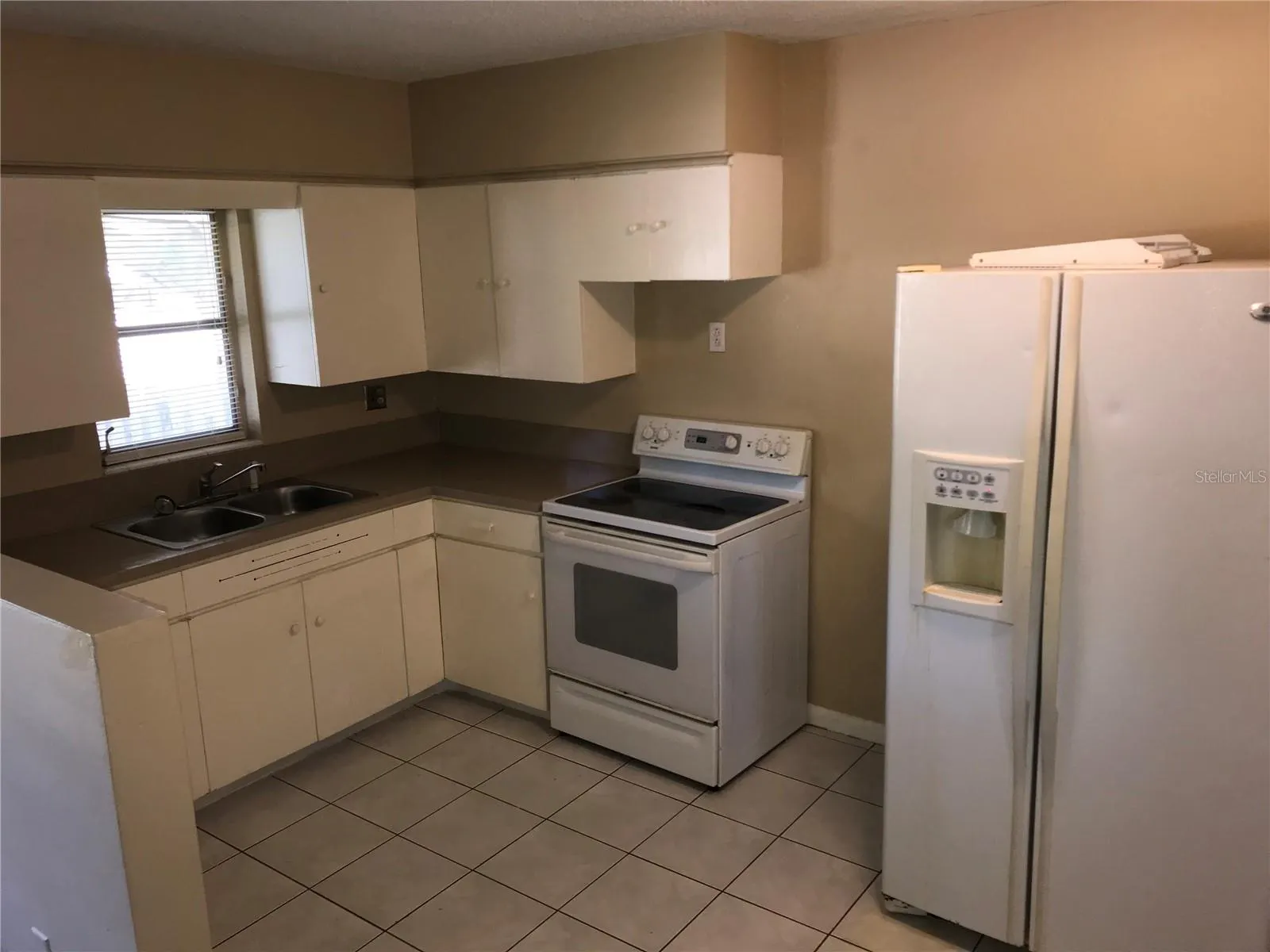 4416 19TH STREET CIR W #B, #B