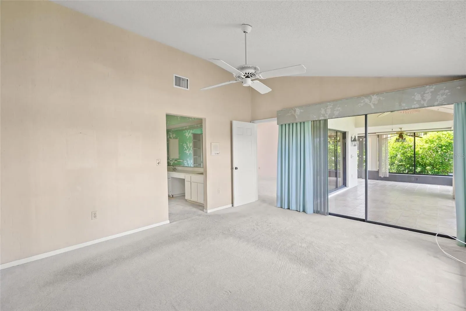 7475 OAK MOSS DR #20, #20