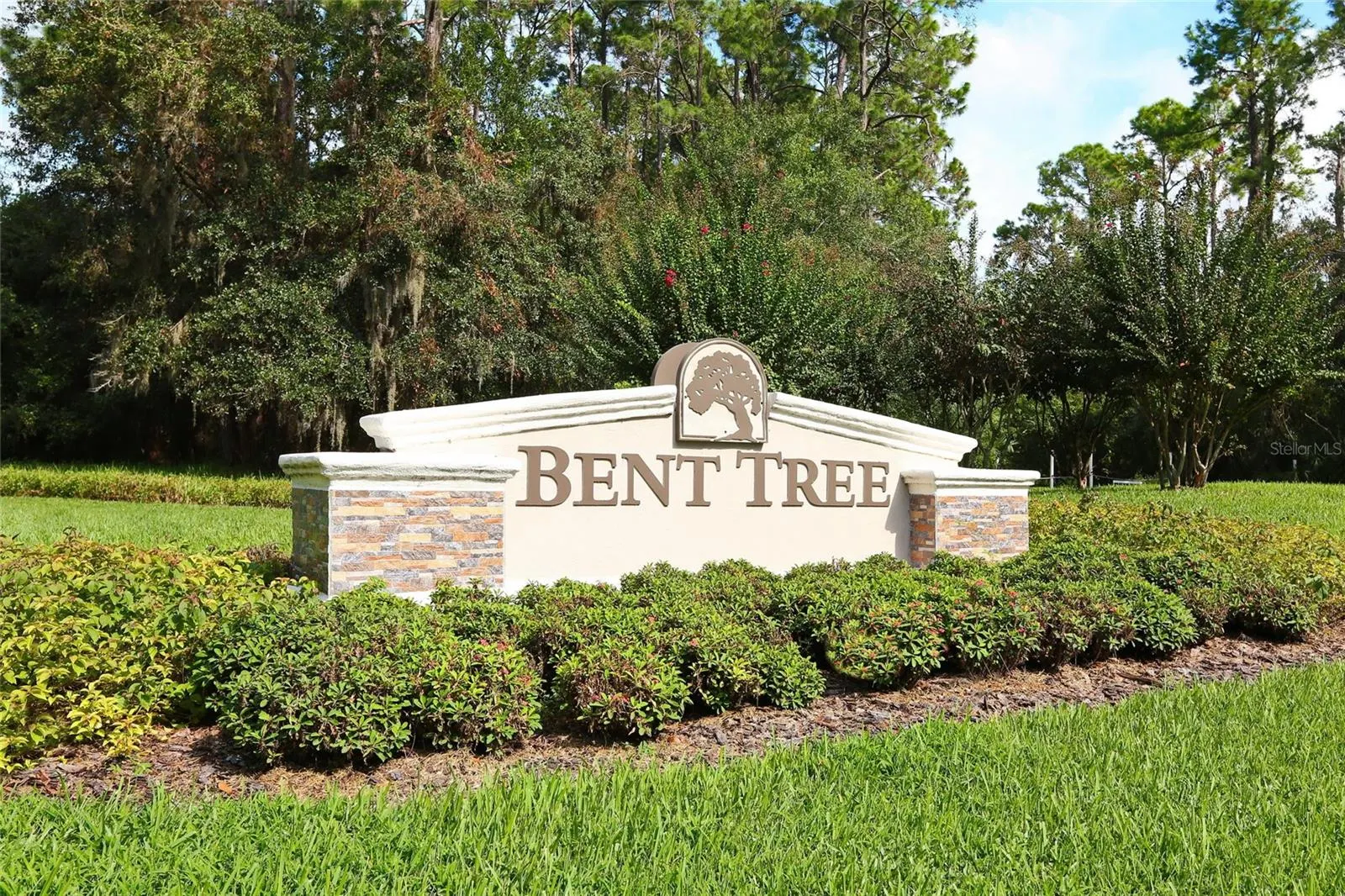 7475 OAK MOSS DR #20, #20