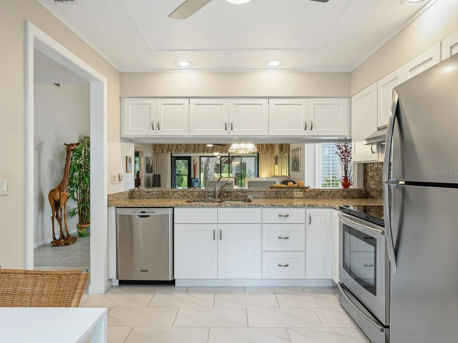 5527 KINGSMERE #36, #36
