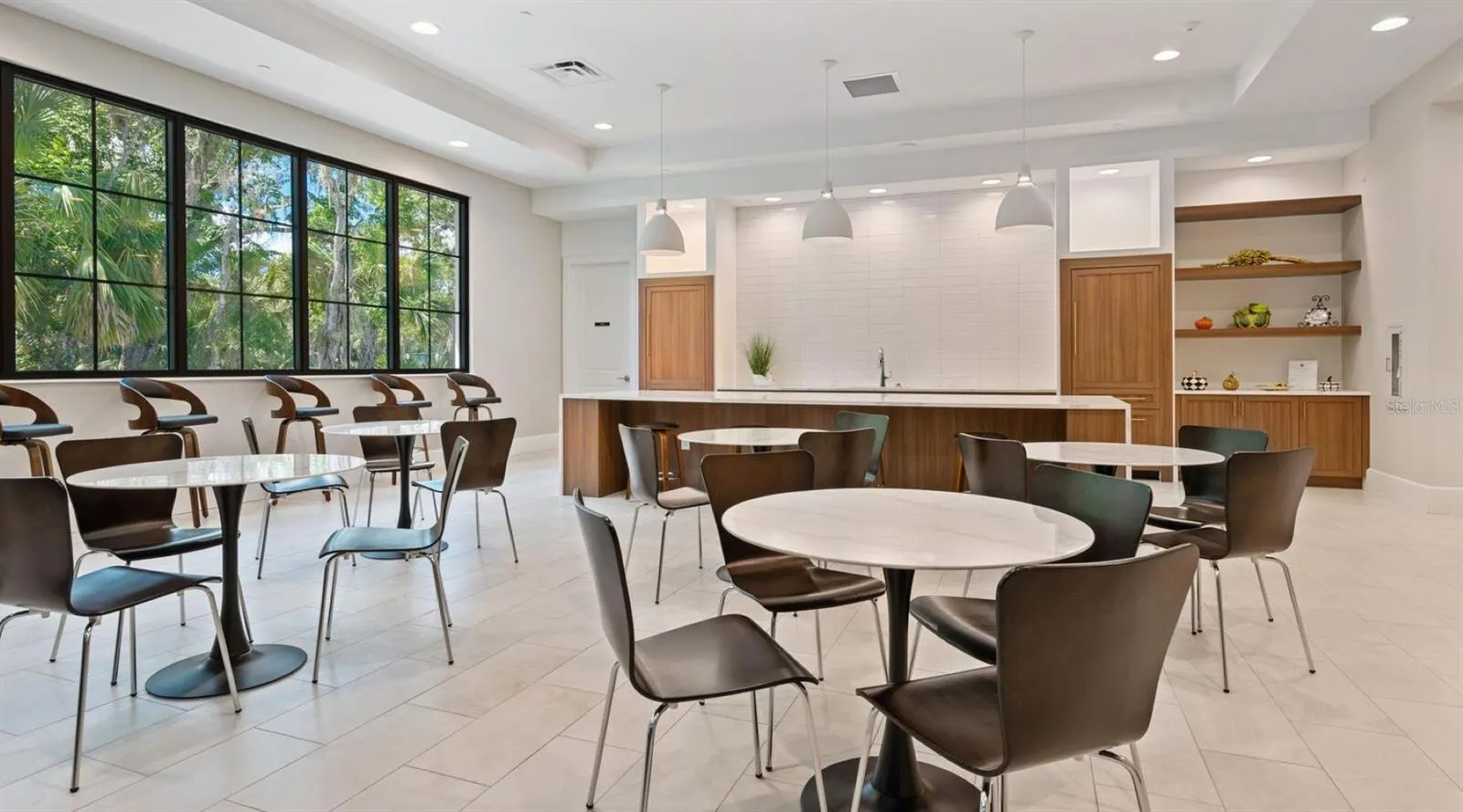 5527 KINGSMERE #36, #36