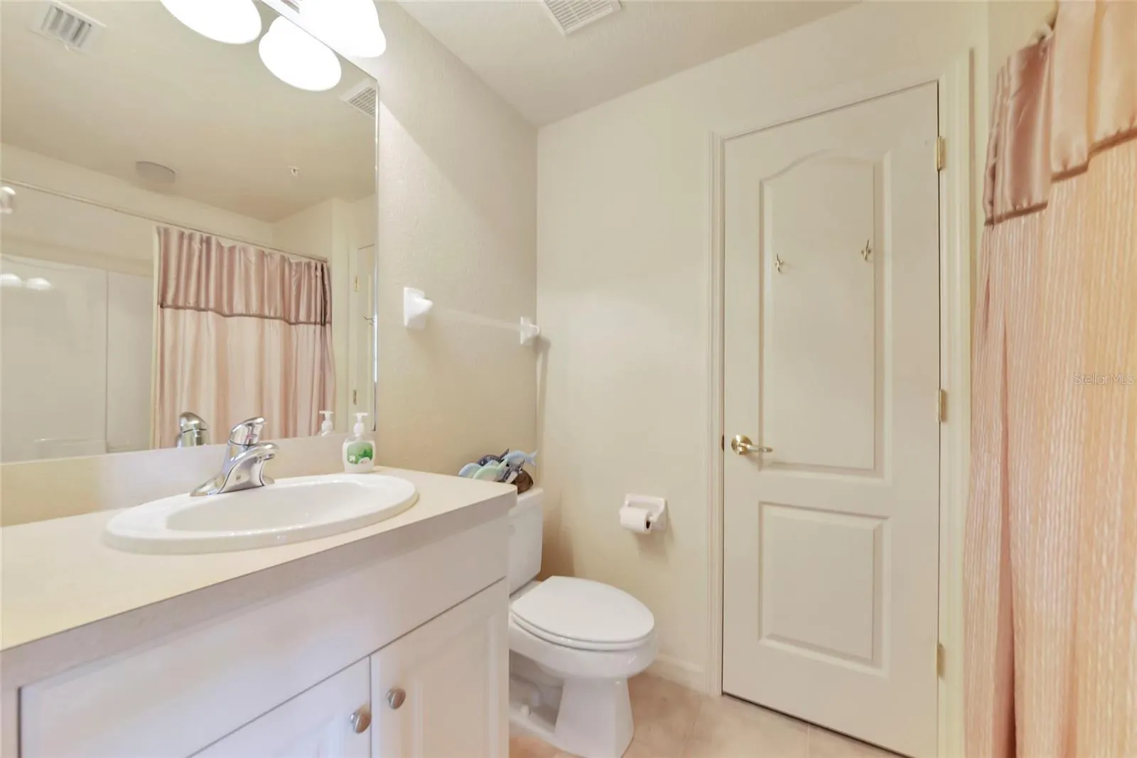 4254 VICENZA DR #B, #B