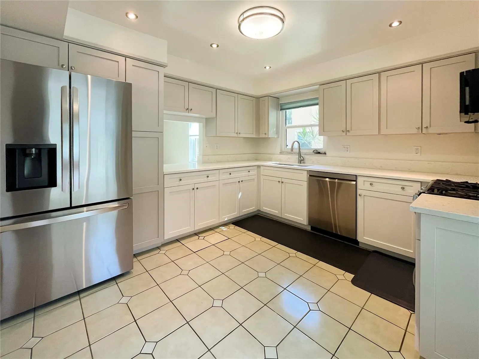 5060 VILLAGE GARDENS DR #134, #134