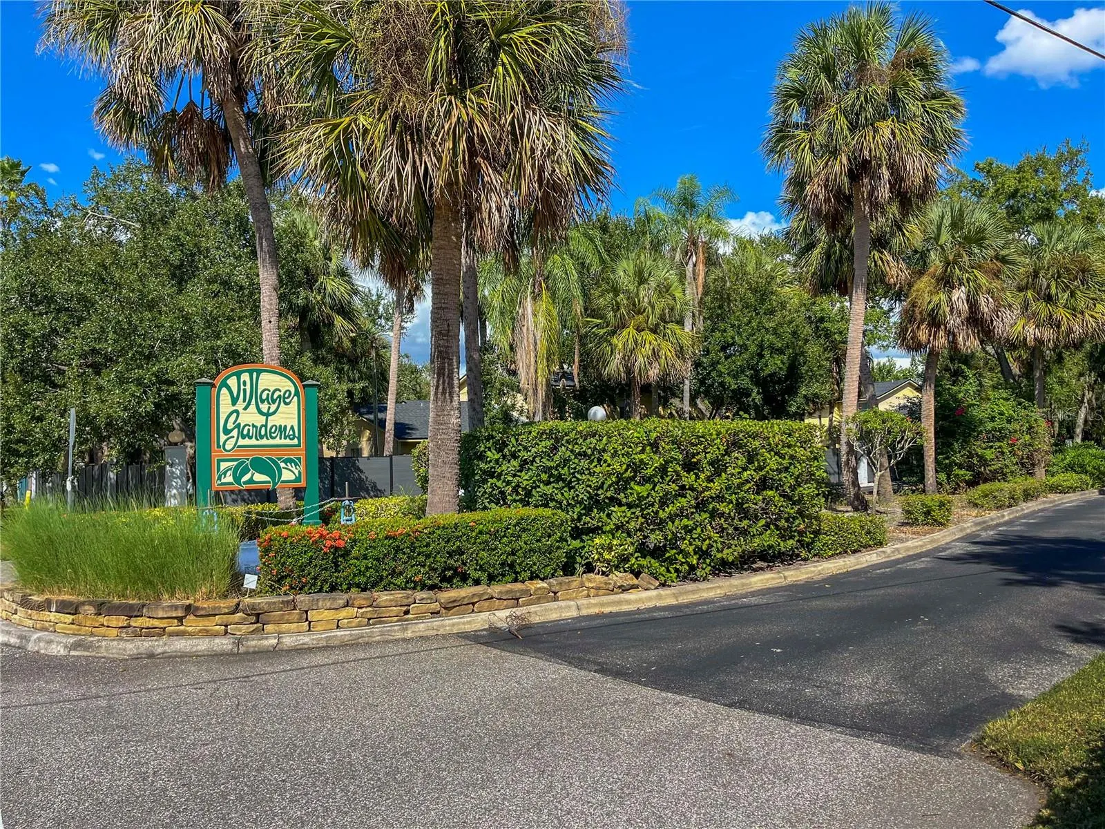5060 VILLAGE GARDENS DR #134, #134