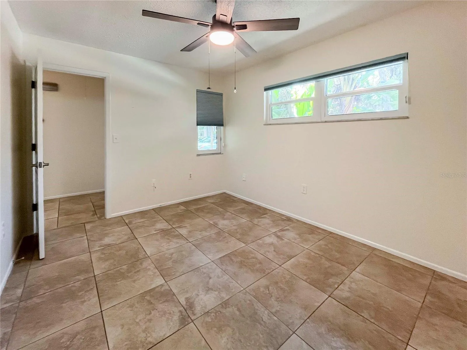 5060 VILLAGE GARDENS DR #134, #134
