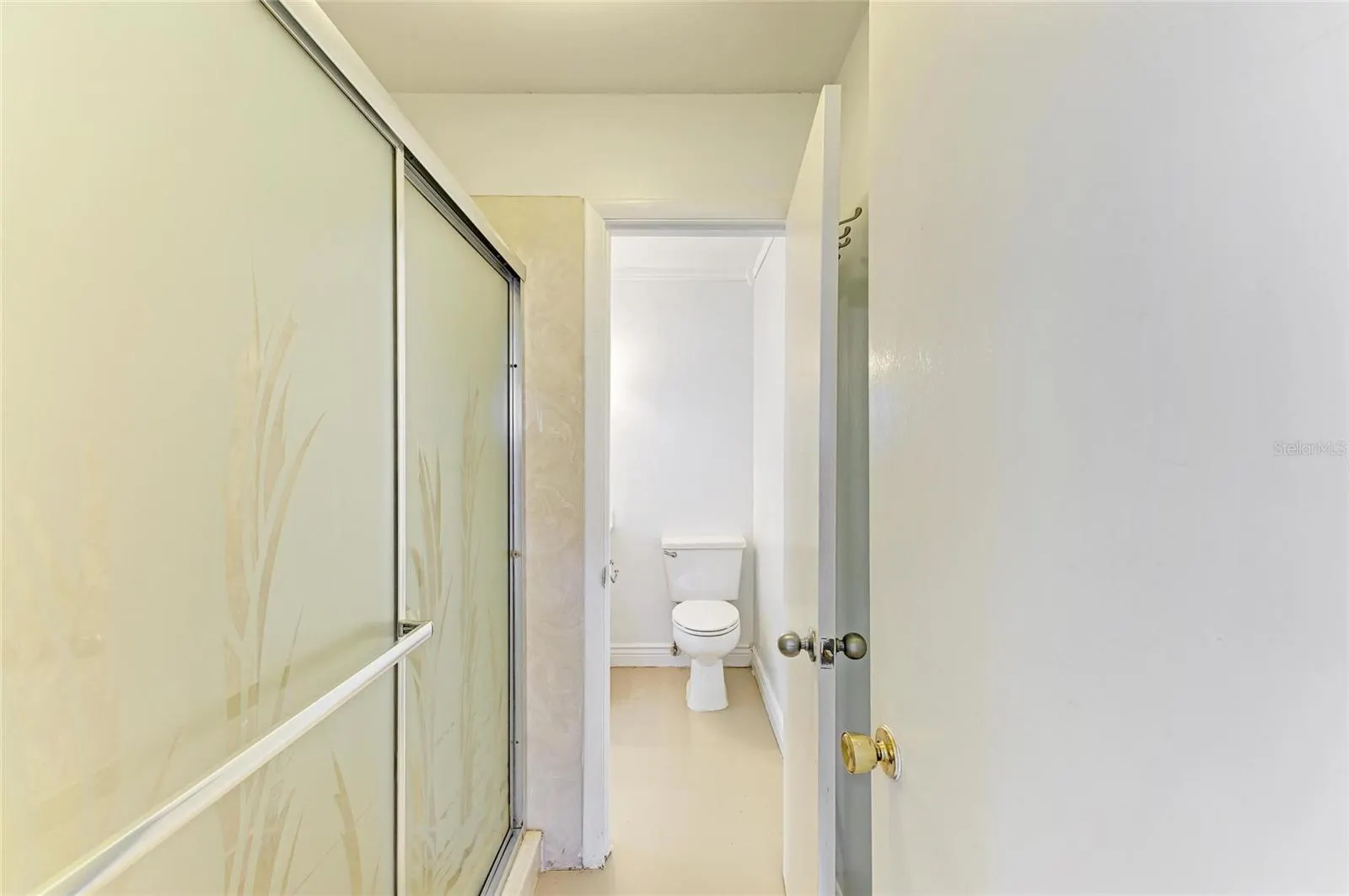 136 BAYVIEW DR