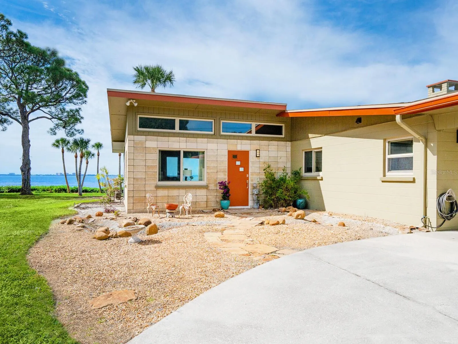 7608 WESTMORELAND DR