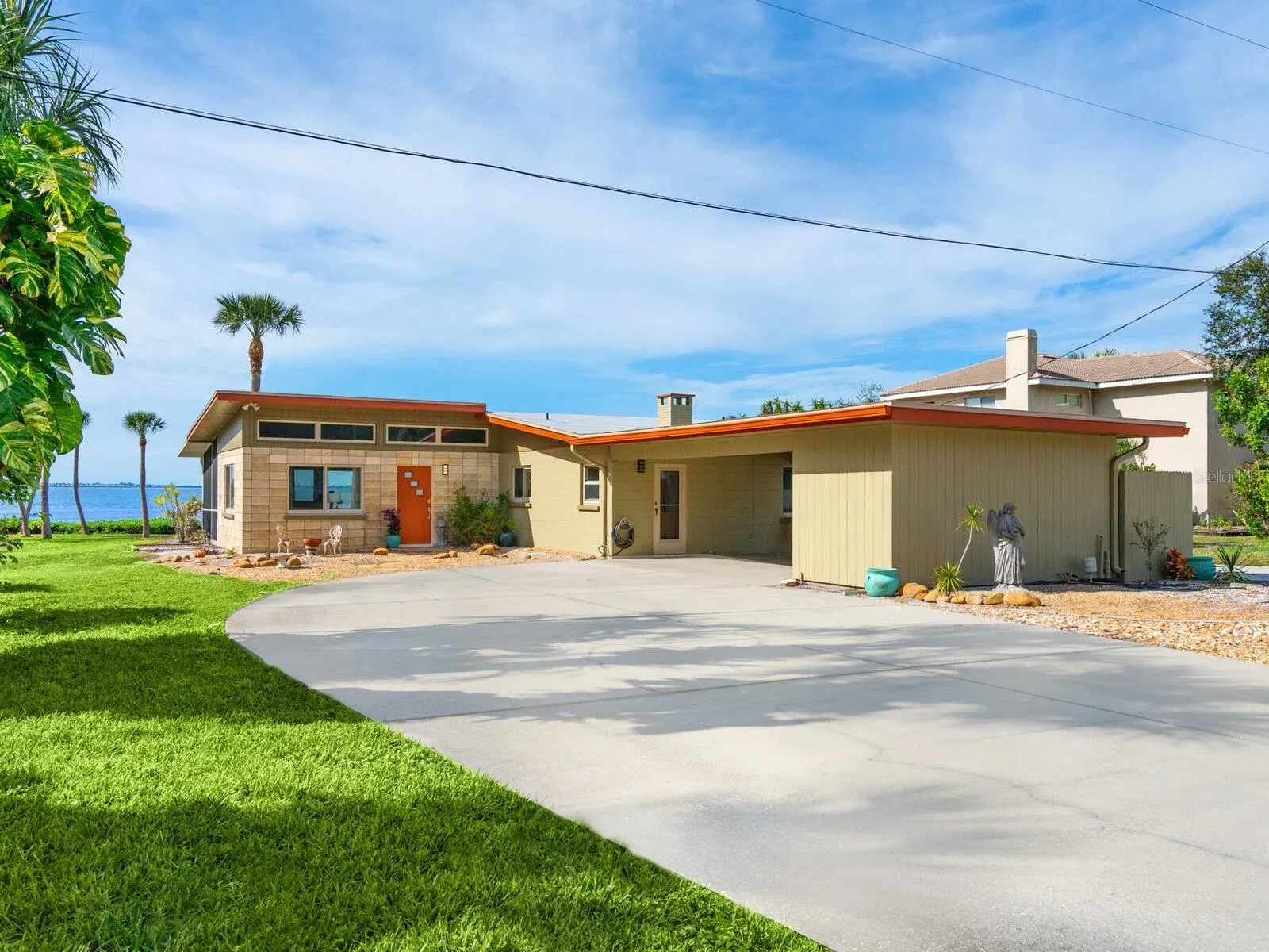7608 WESTMORELAND DR