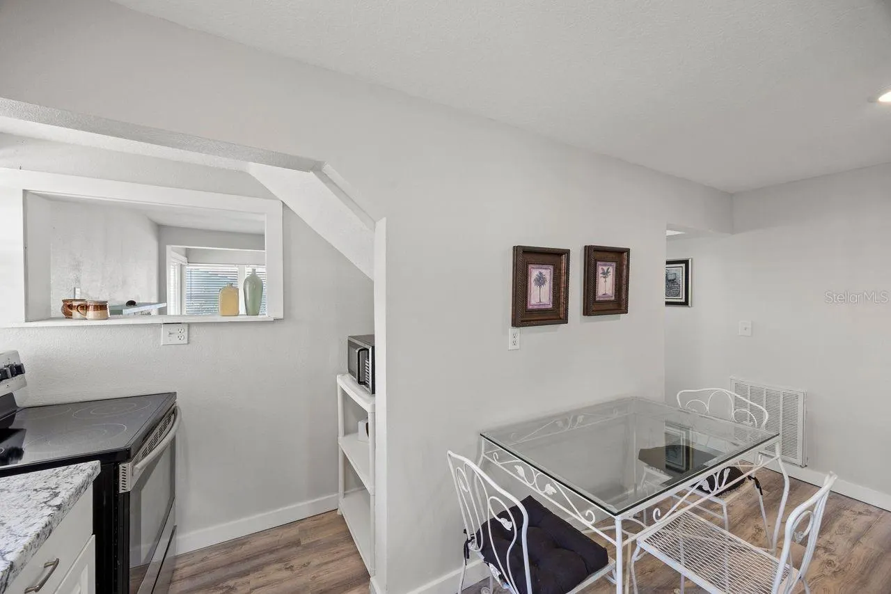 60 BRADEN CASTLE DR