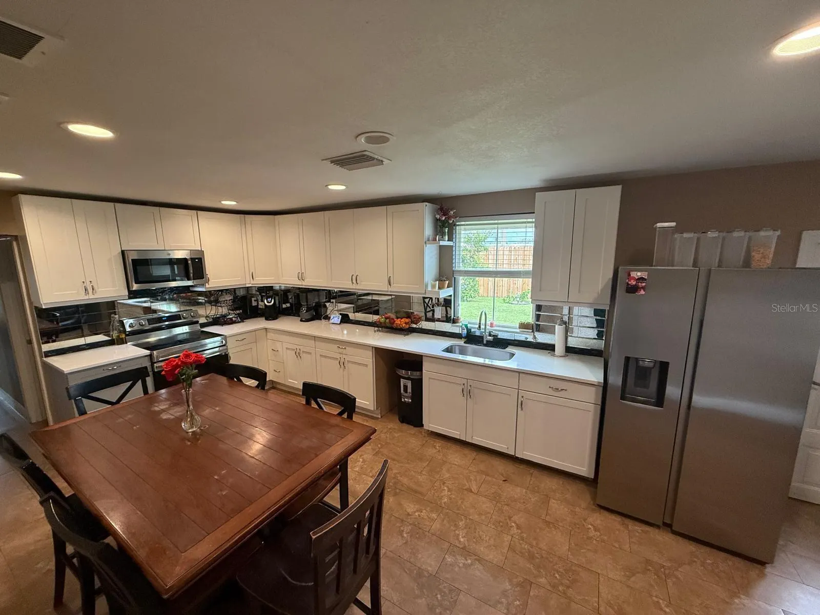 2804 11TH STREET CT E