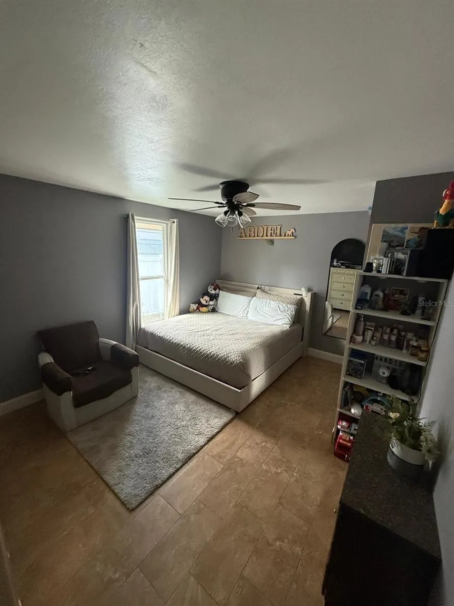 2804 11TH STREET CT E