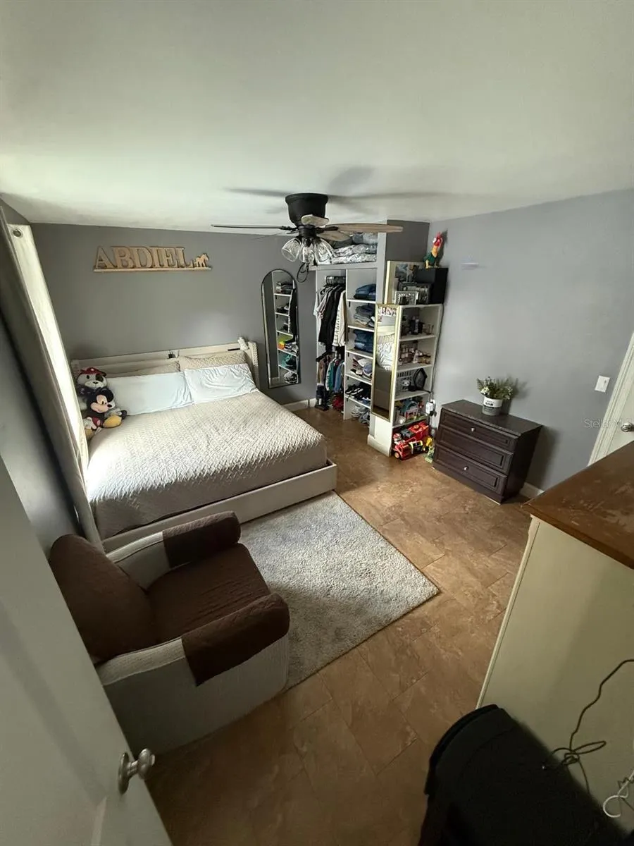 2804 11TH STREET CT E