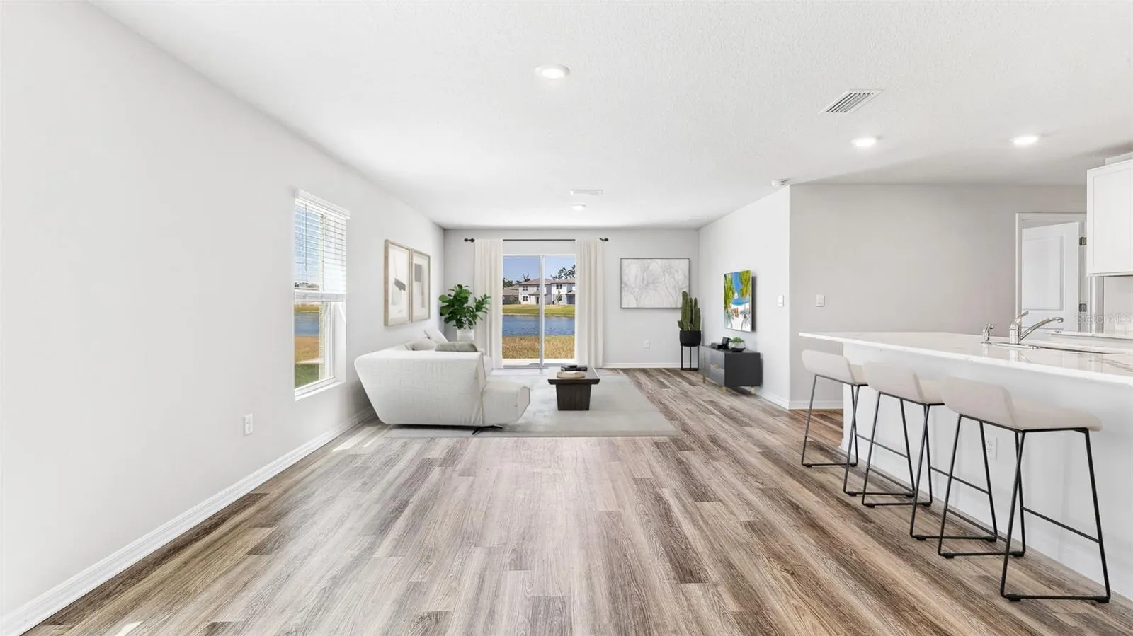 3318 BITTERROOT LN