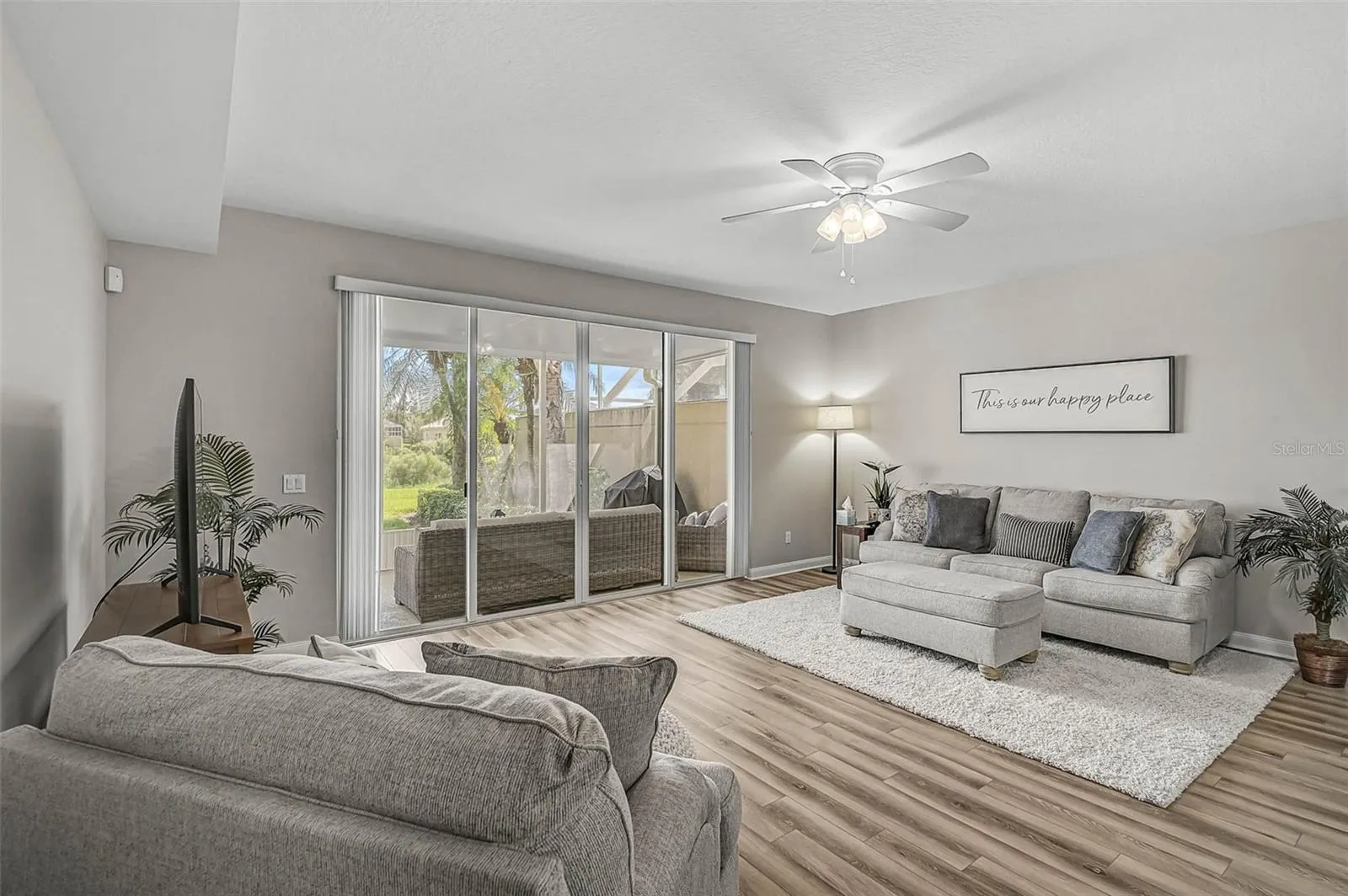 1737 BURGOS DR