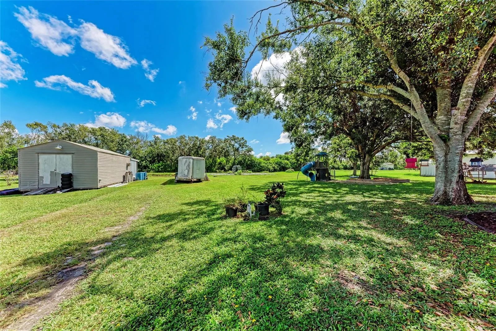 1821 RACIMO DR