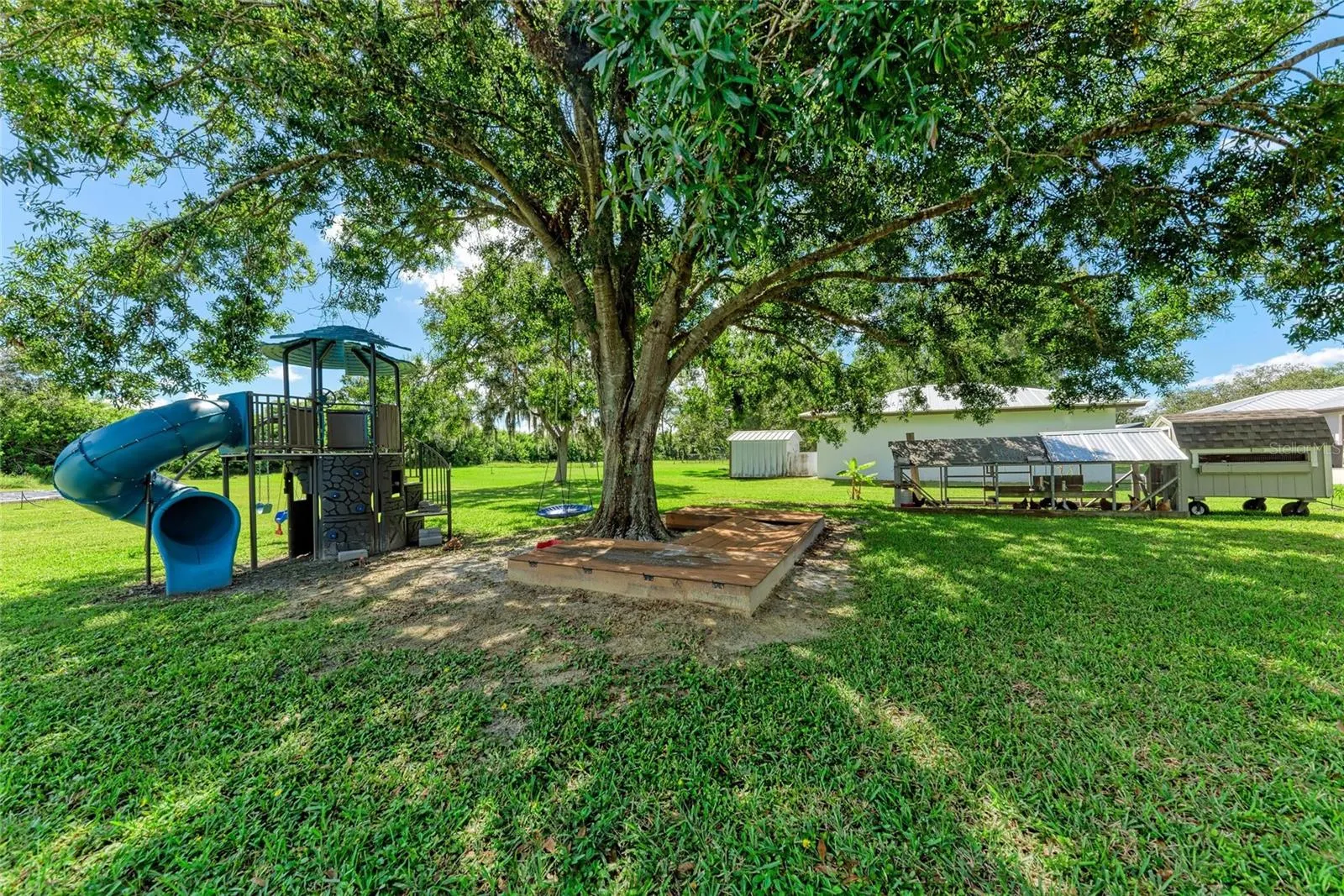 1821 RACIMO DR