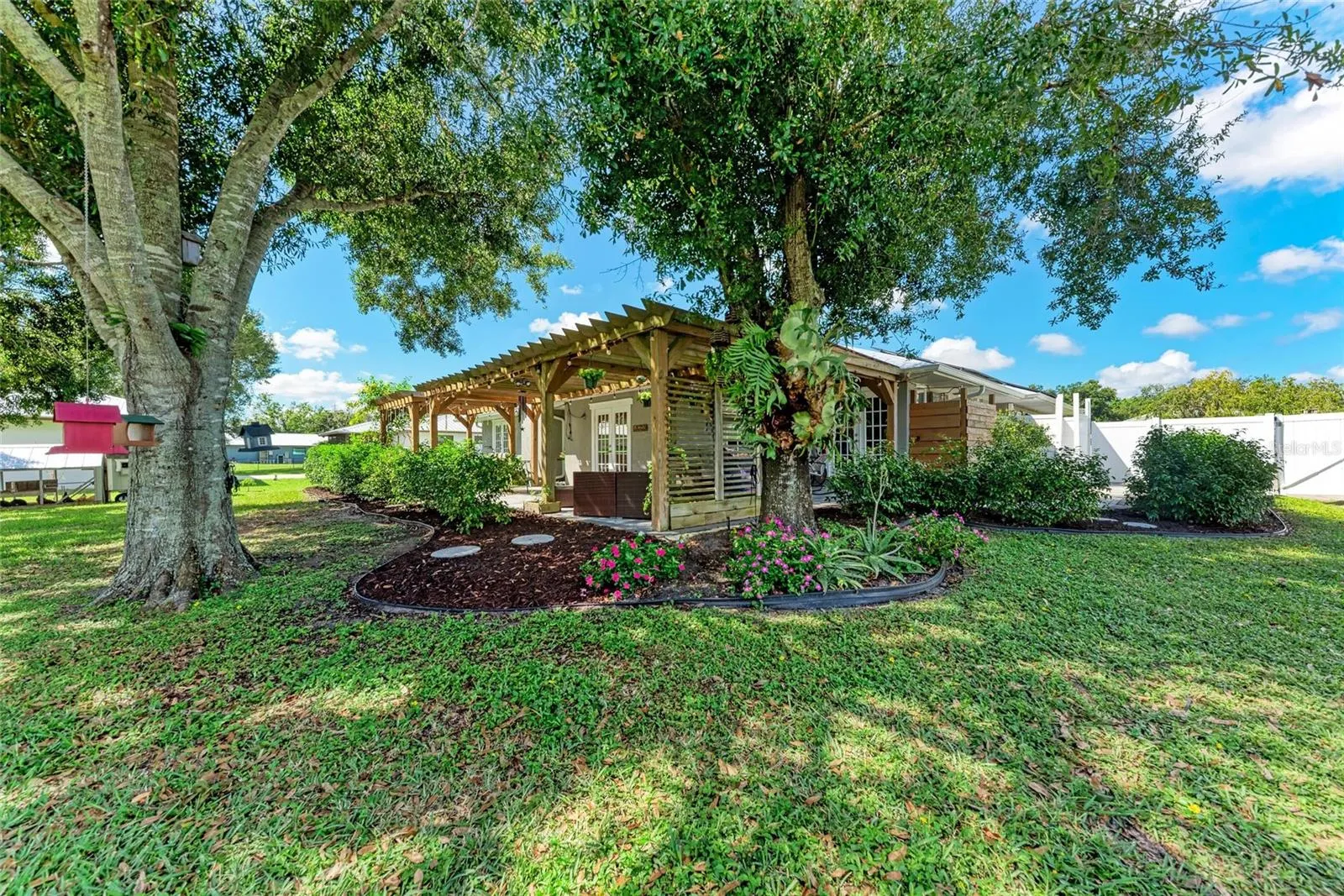 1821 RACIMO DR