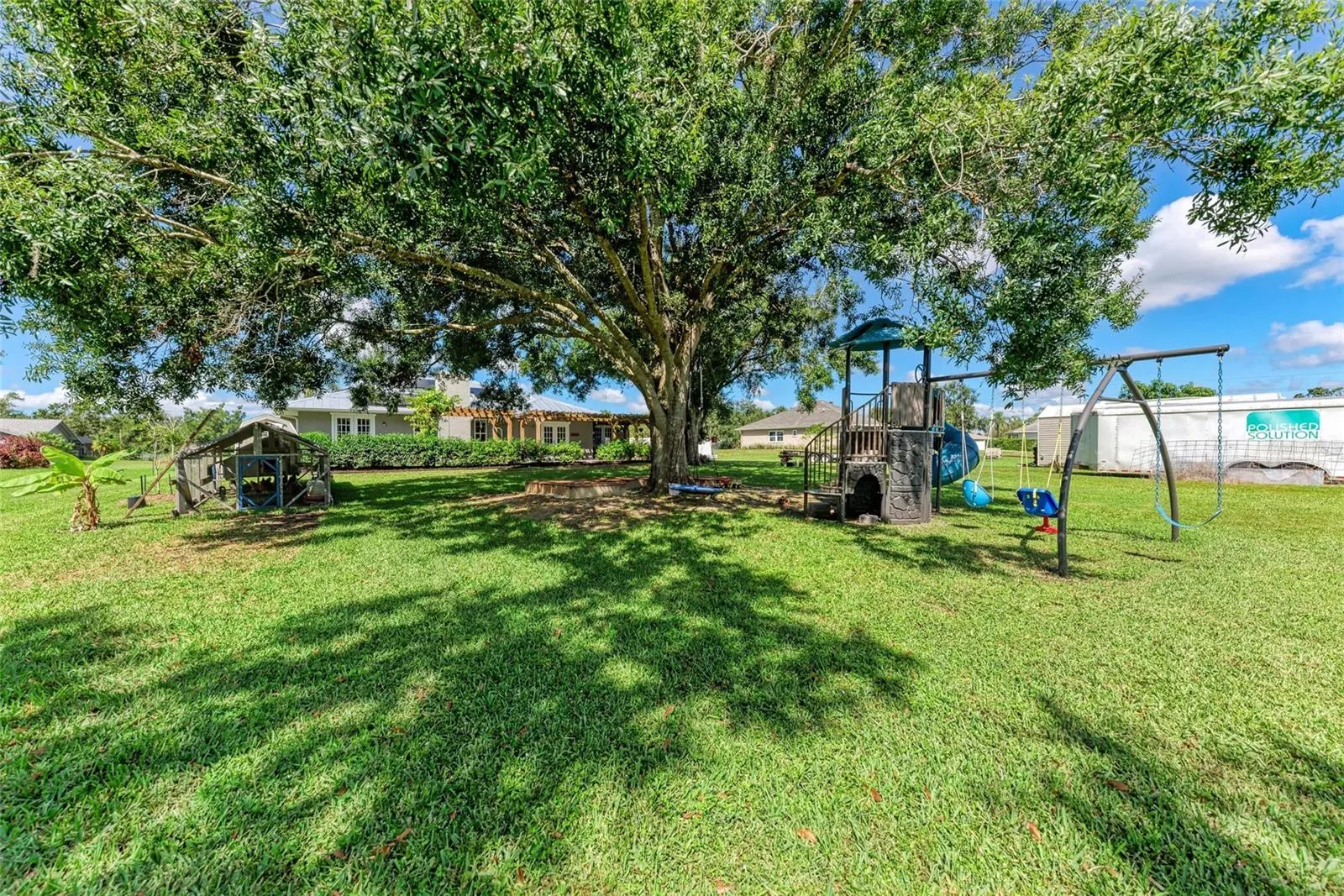 1821 RACIMO DR